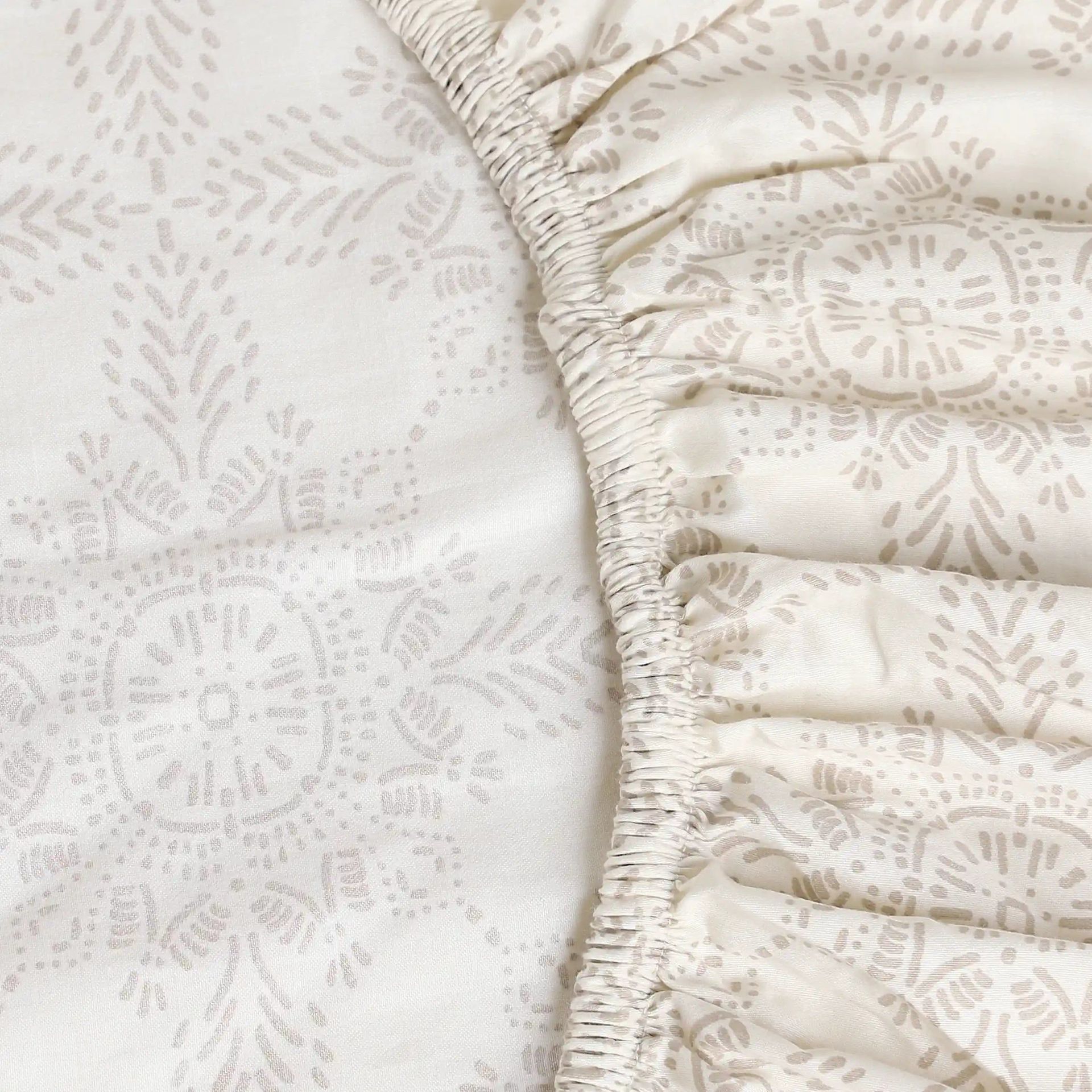 Ethnic 250 TC 100% Cotton Sage King Fitted Sheet Set | Fergana