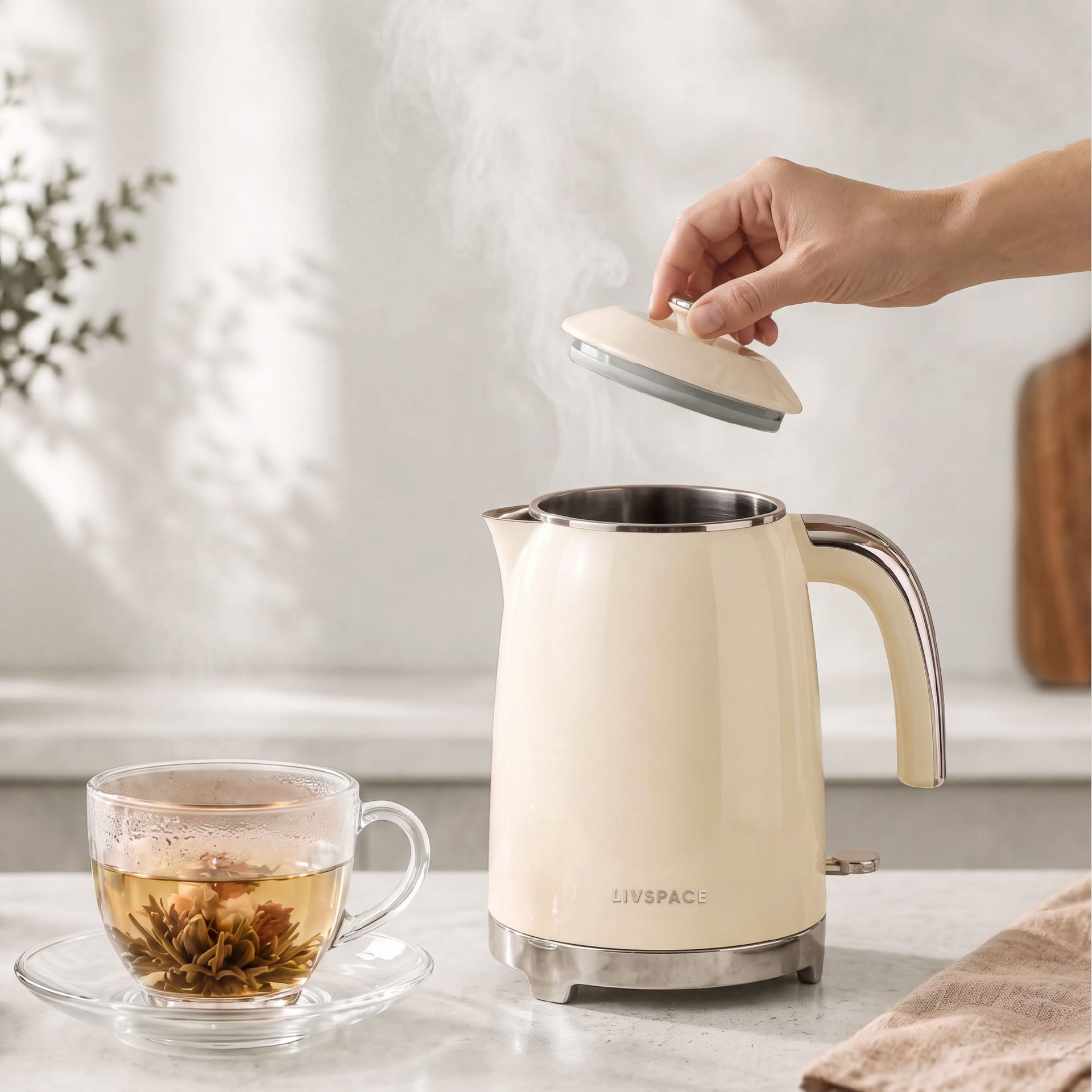 Livspace Kettle 1 L - Ivory