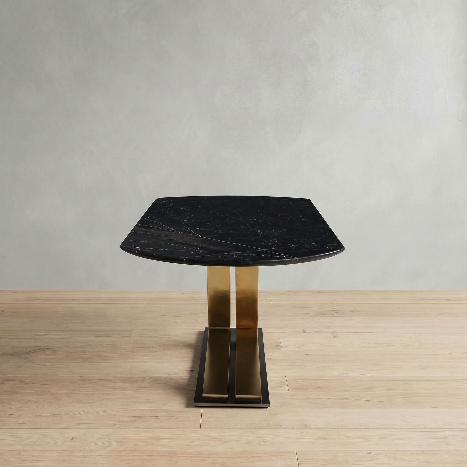 Magnus Dining Table