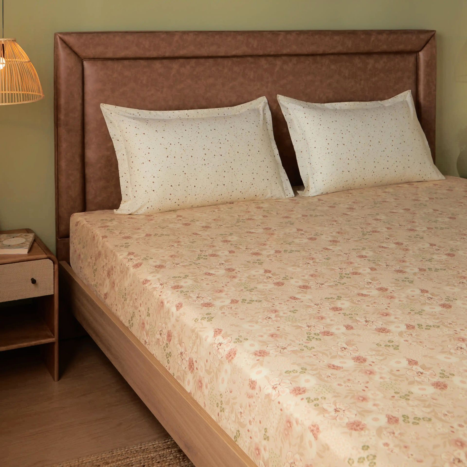 Floral Geometric 144 TC 100% Cotton Beige King Fitted Sheet Set | Mishella