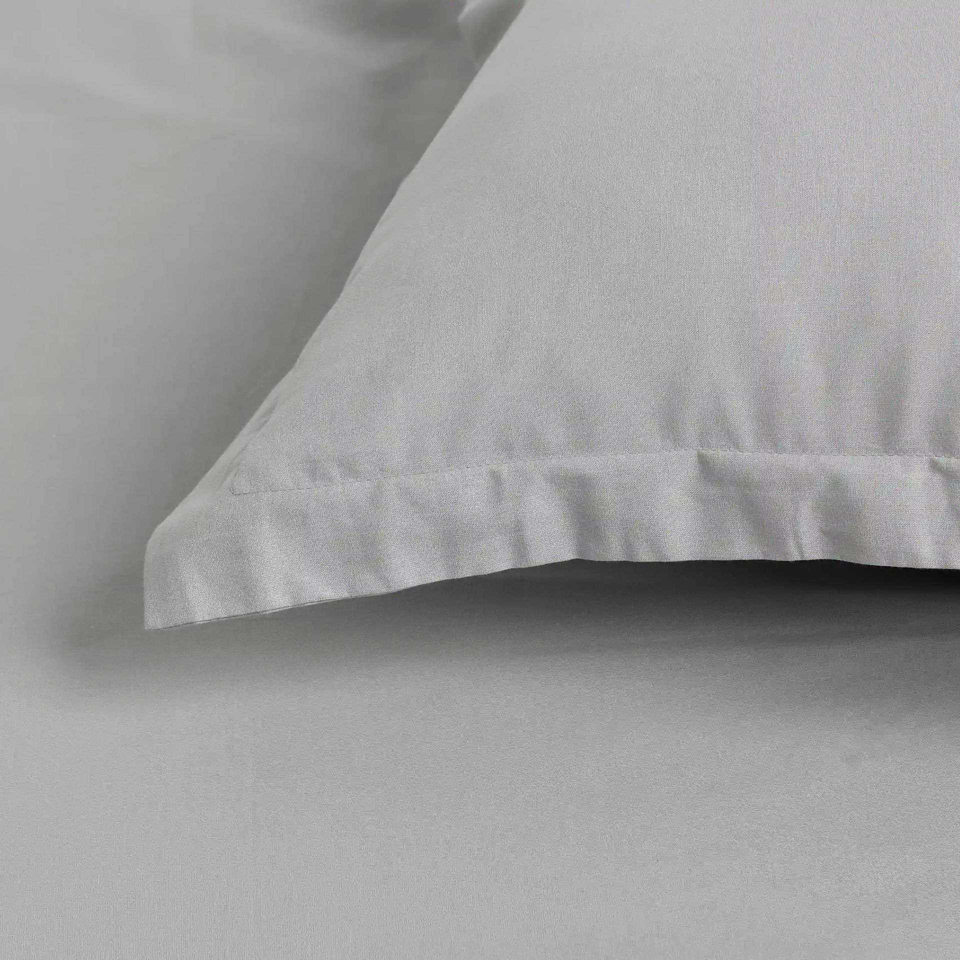 Solid Dyed 144 TC 100% Cotton Grey Single Bedsheet Set | Paleto