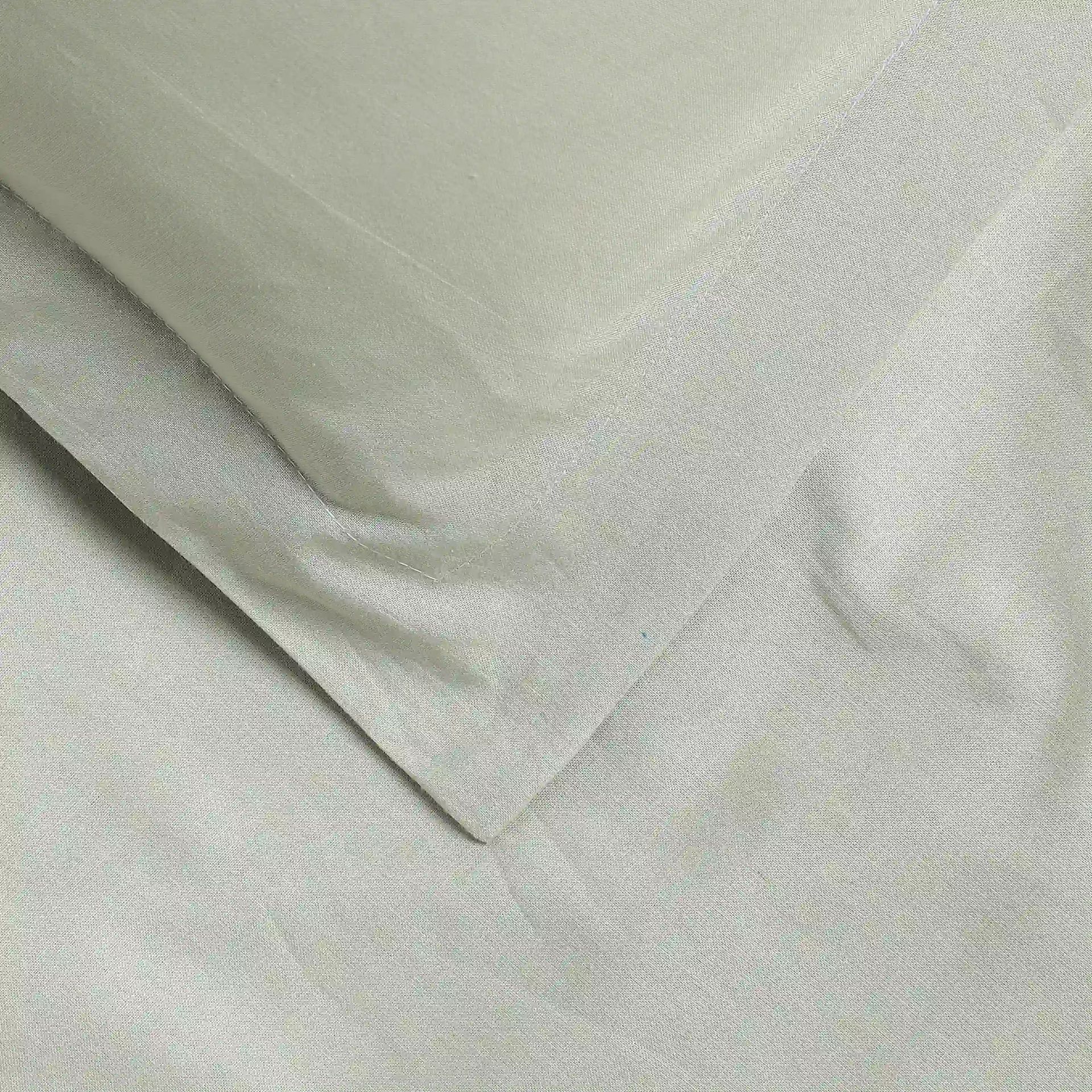 Solid Dyed 144 TC 100% Cotton Silver Super King Bedsheet Set | Paleto