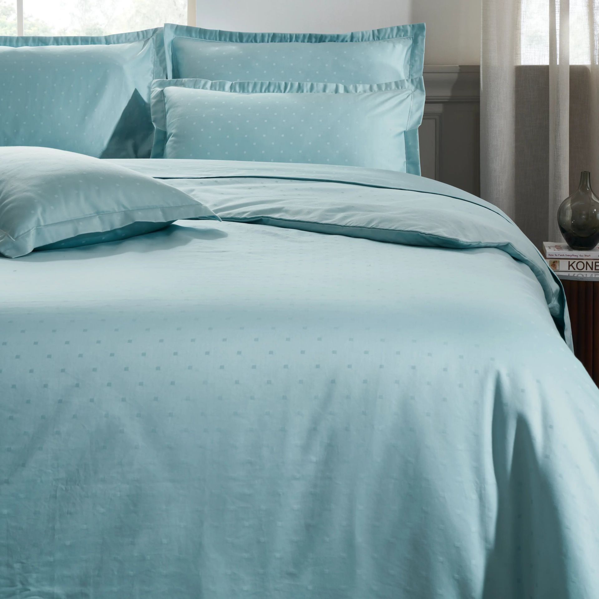 Solid Dyed 1000 TC 100% Cotton Blue Sky Super King Bedsheet Set | Ricaso