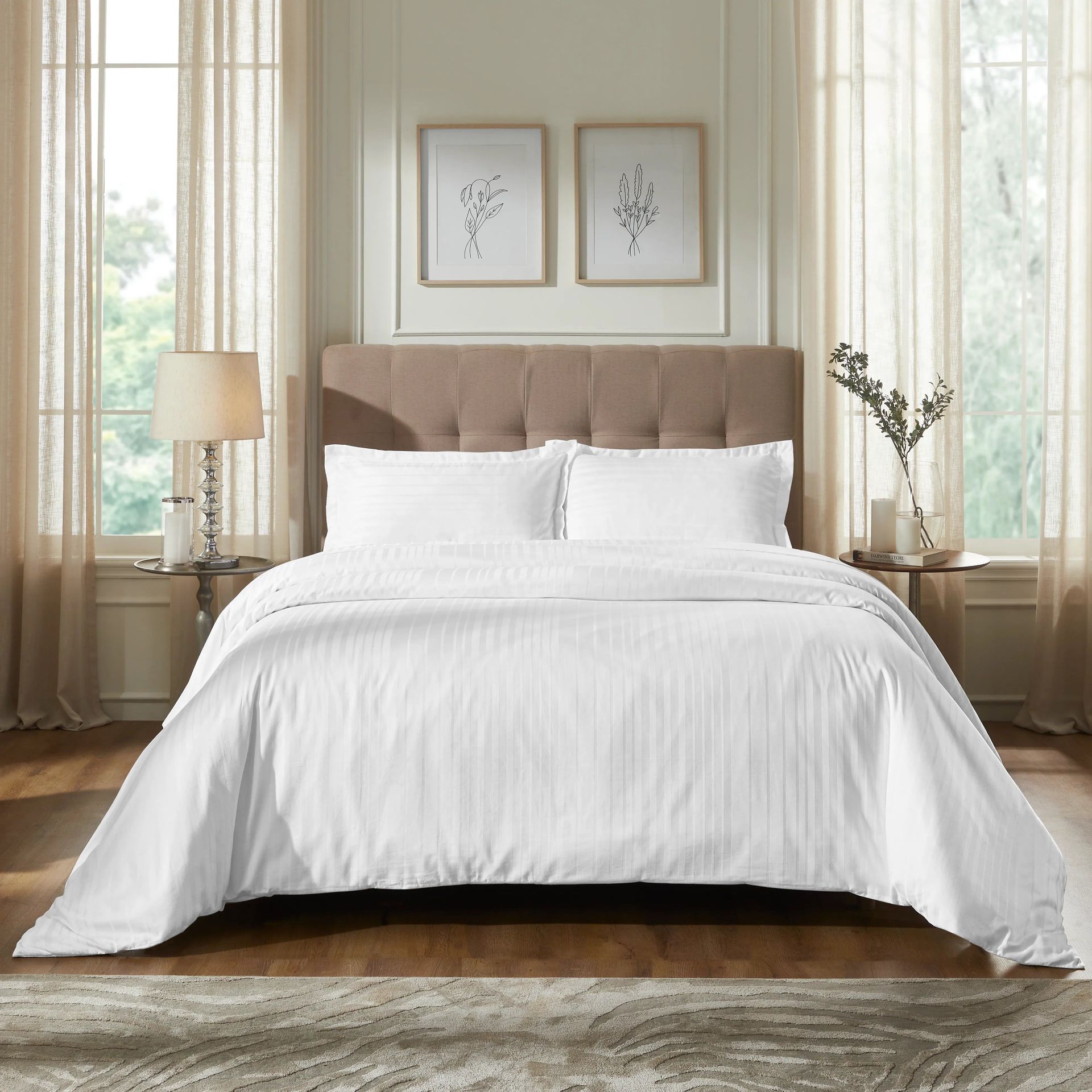 Solid Dyed 400 TC 100% Cotton White Super King Bedsheet Set | Seraya