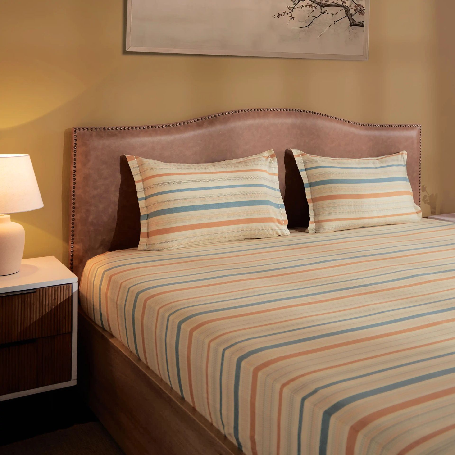 Geometric 200 TC Cotton Multicolour Double Bedsheet Set | Threadscapes
