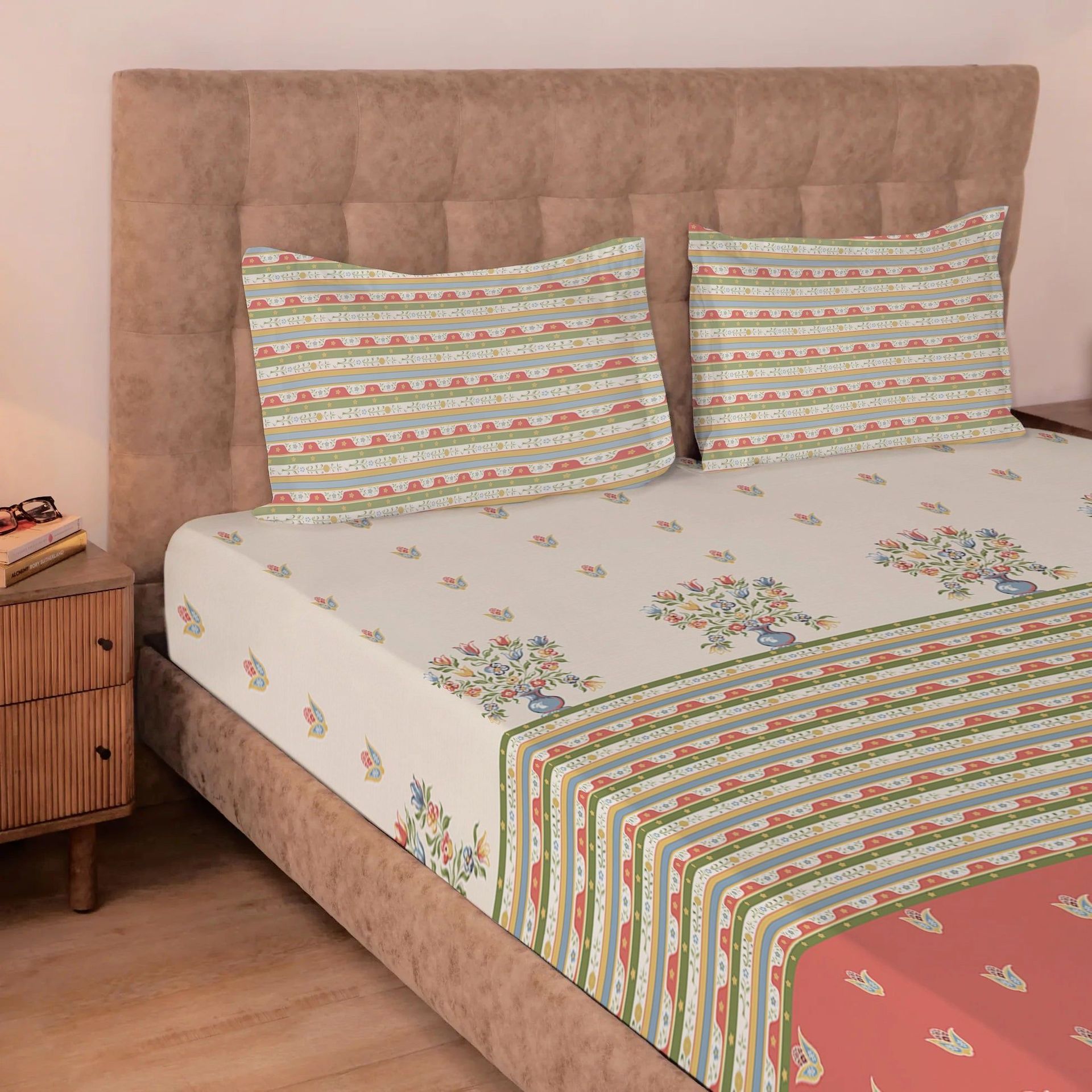 Indian Heritage 220 TC 100% Premium Cotton Brick Red Super King Bedsheet Set | Udyan Tales