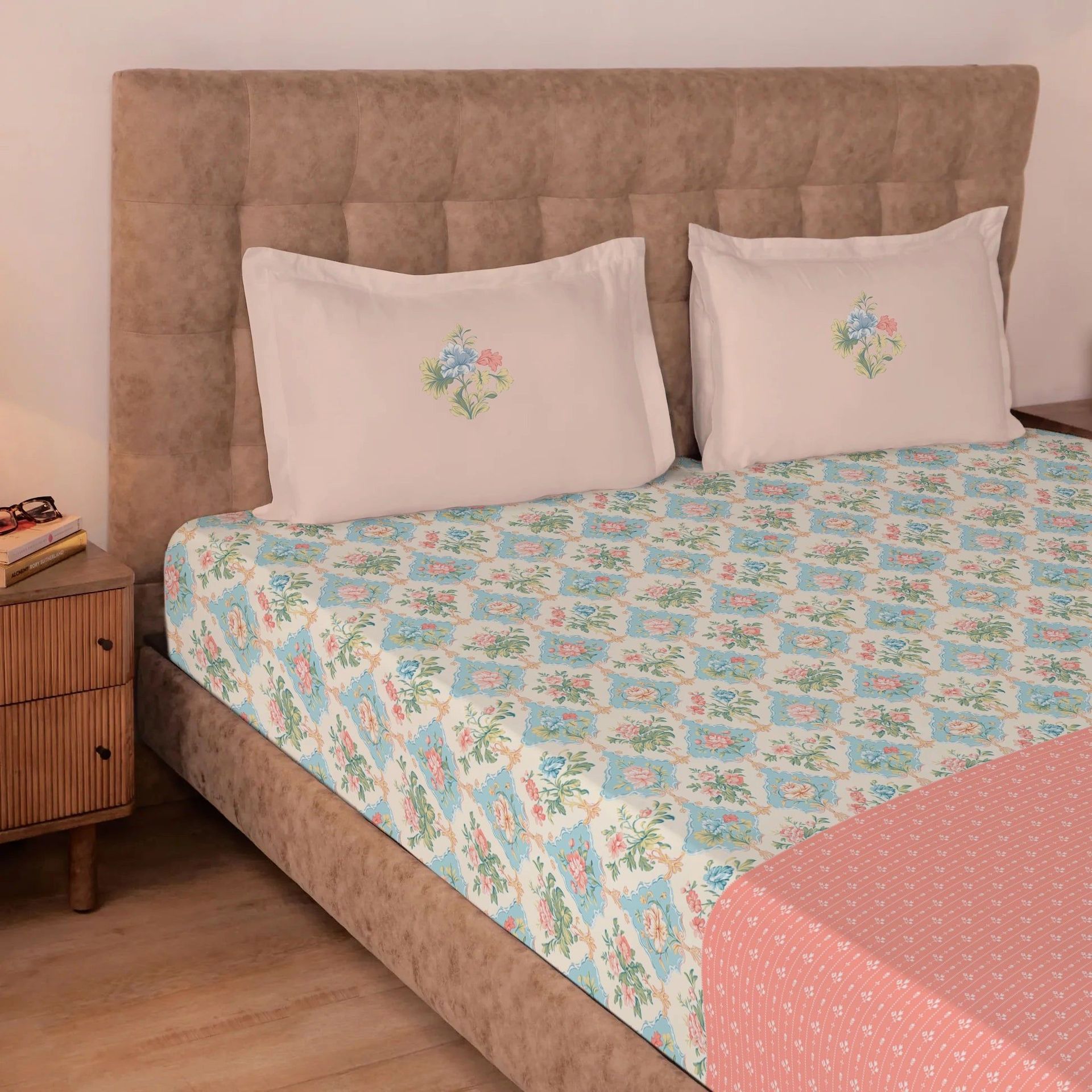 Floral 220 TC 100% Premium Cotton Flamingo Pink Super King Bedsheet Set | Udyan Tales