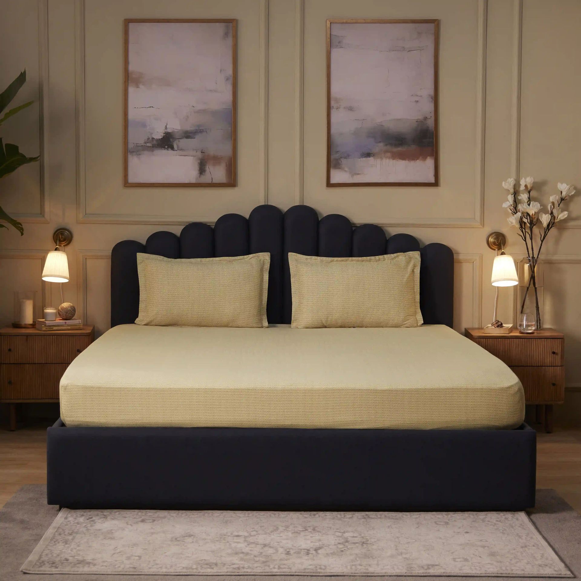 Geometric 250 TC 100% Cotton Nude Super King Bedsheet Set | Yutori