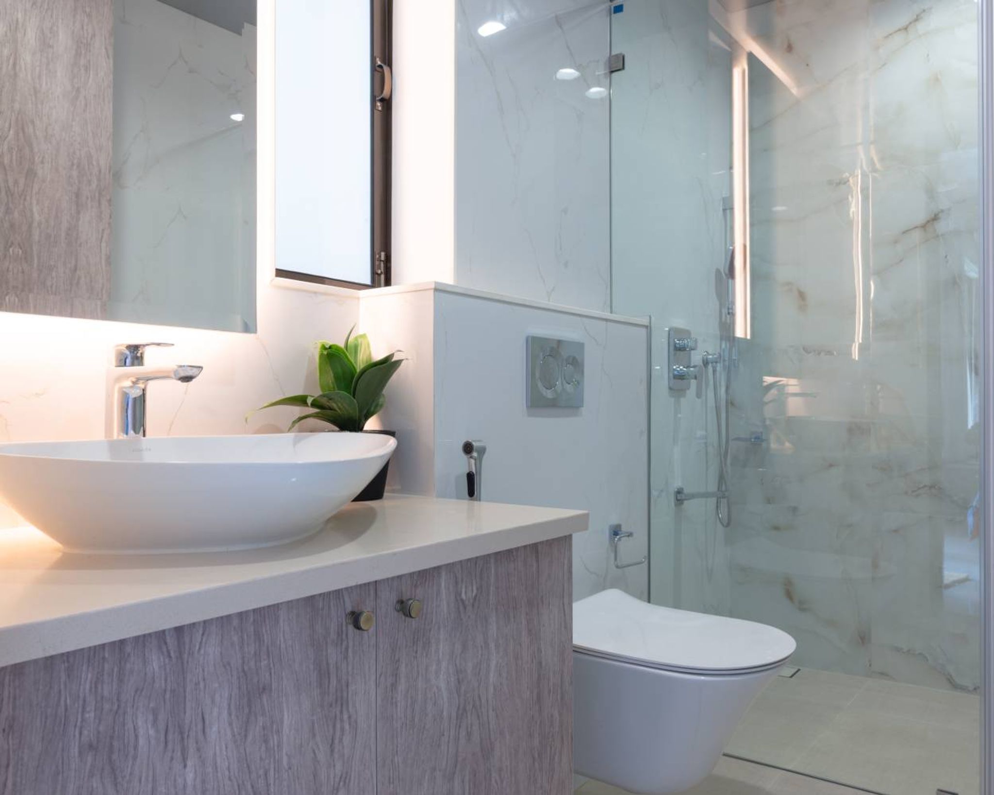 Modern Bathroom Design with Cream Tiles, Vanity Cabinets and Square ...