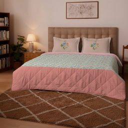 Floral 300 GSM 100% Cotton Flamingo Pink King Comforter | Udyan Tales