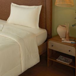 Solid Dyed 120 GSM Cotton Ivory Single Comforter | Paleto
