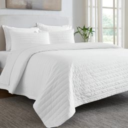 Straight Quilted Solid 200 TC 100% Cotton Percale Optical White King Bed Cover Set | Nuvola