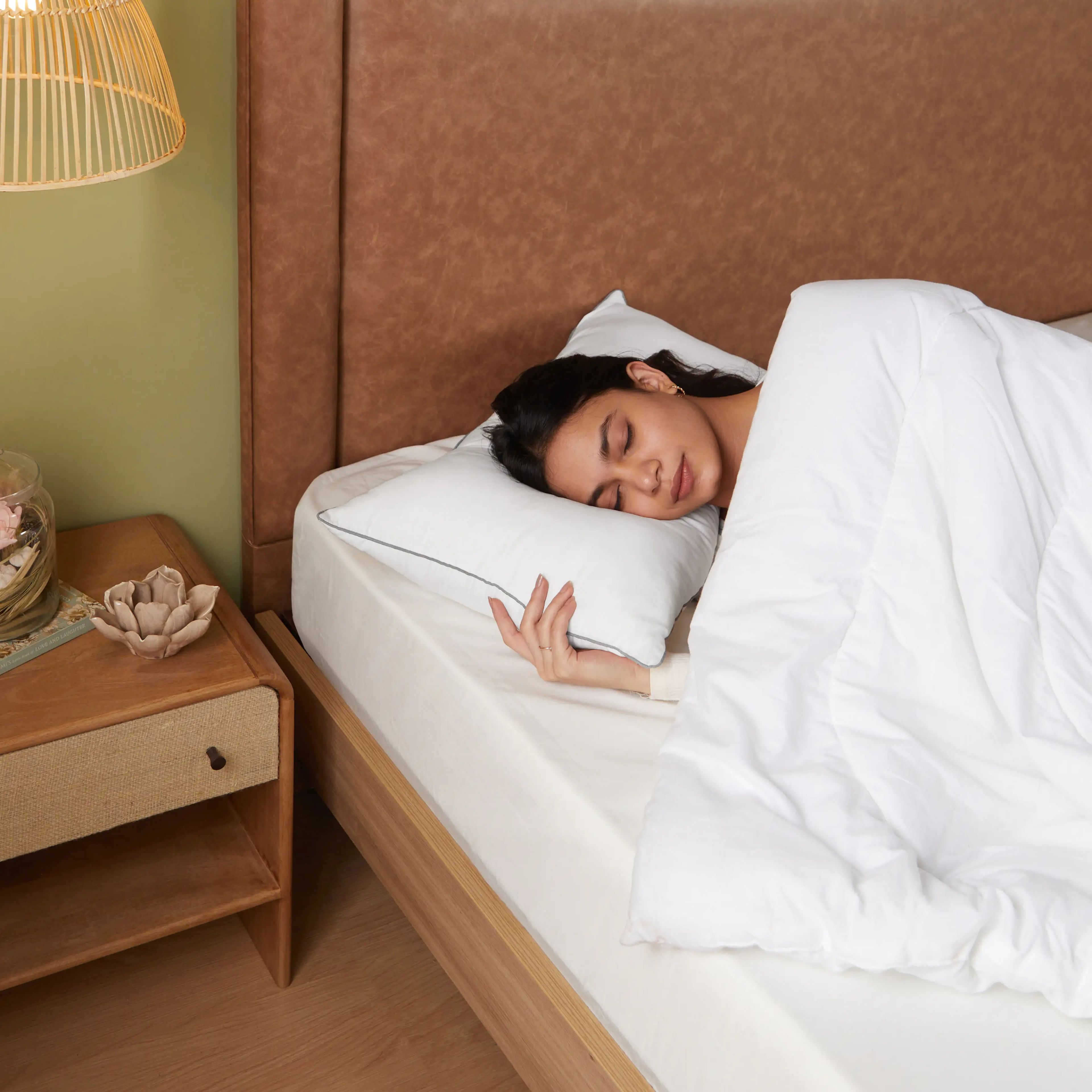 Nightcloud White Solid Cord Pillow Filler