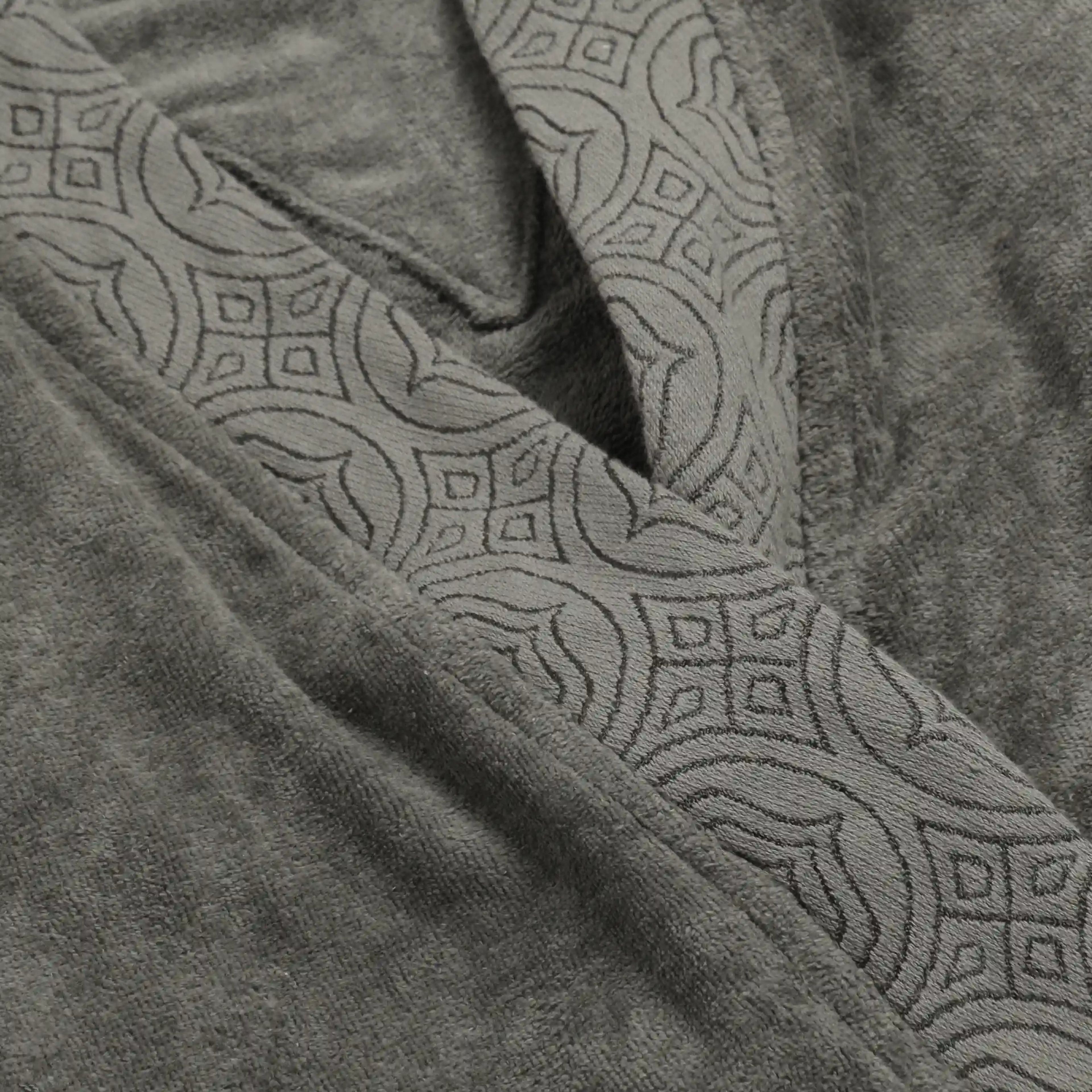 De Jacquard | Super Absorbent & Luxurious Bathrobe | With Decorative Jacquard Collar & Cuff
