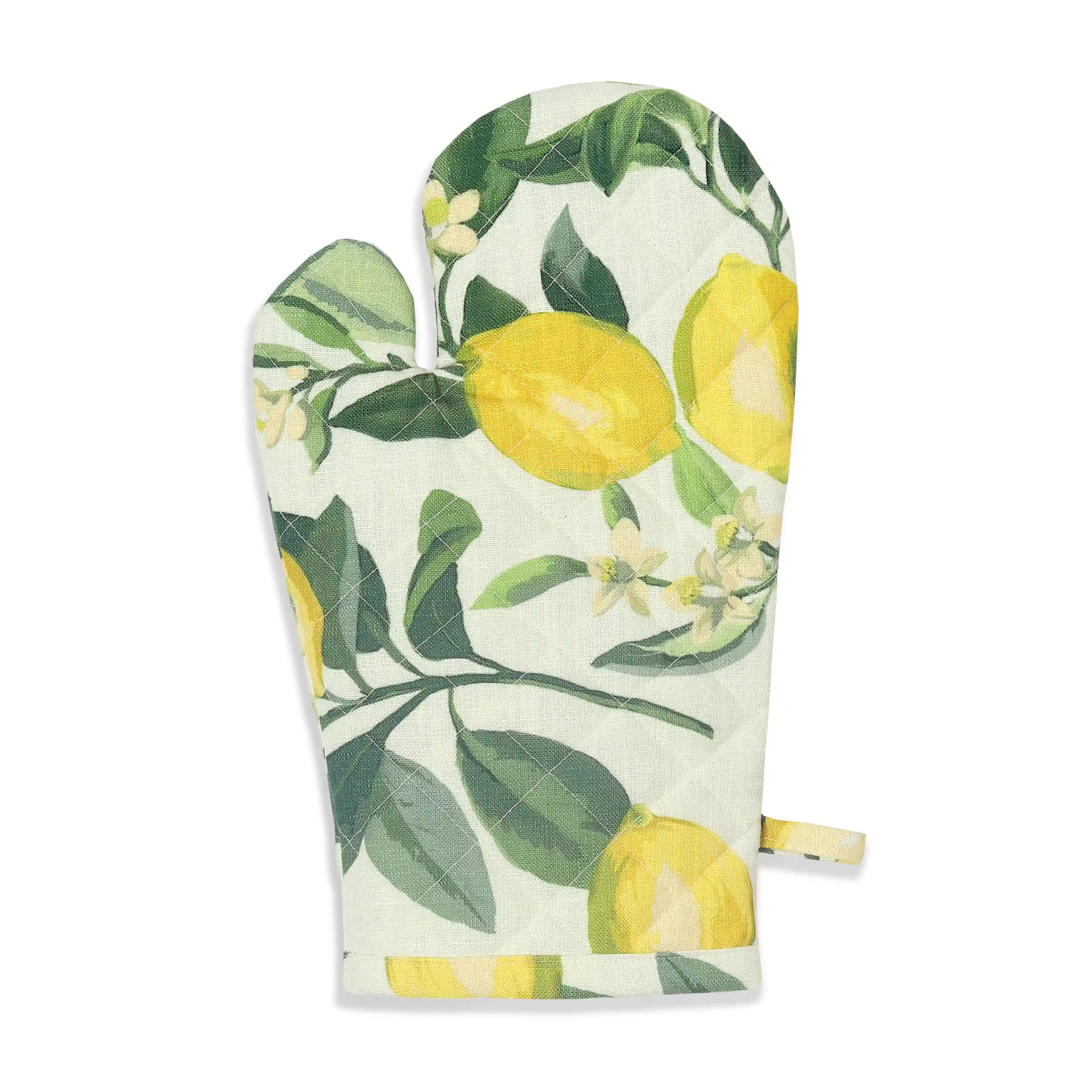 Nonna's Home | Tuscan Inspired Easy to Maintain Quilted Oven Mitts | Designed for Protection | Set of 2