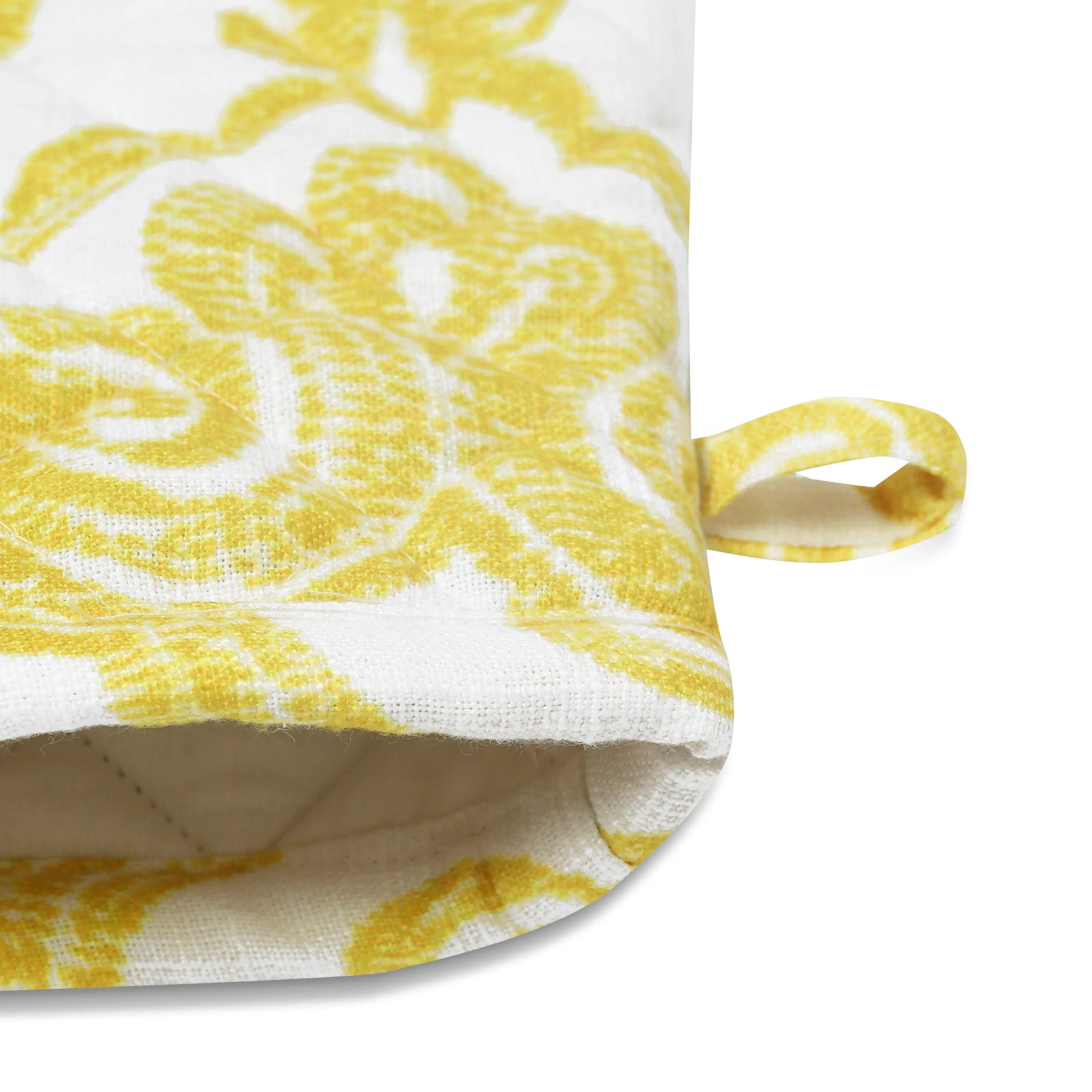 Nonna's Home | Tuscan Inspired Easy to Maintain Quilted Oven Mitts | Designed for Protection | Set of 2