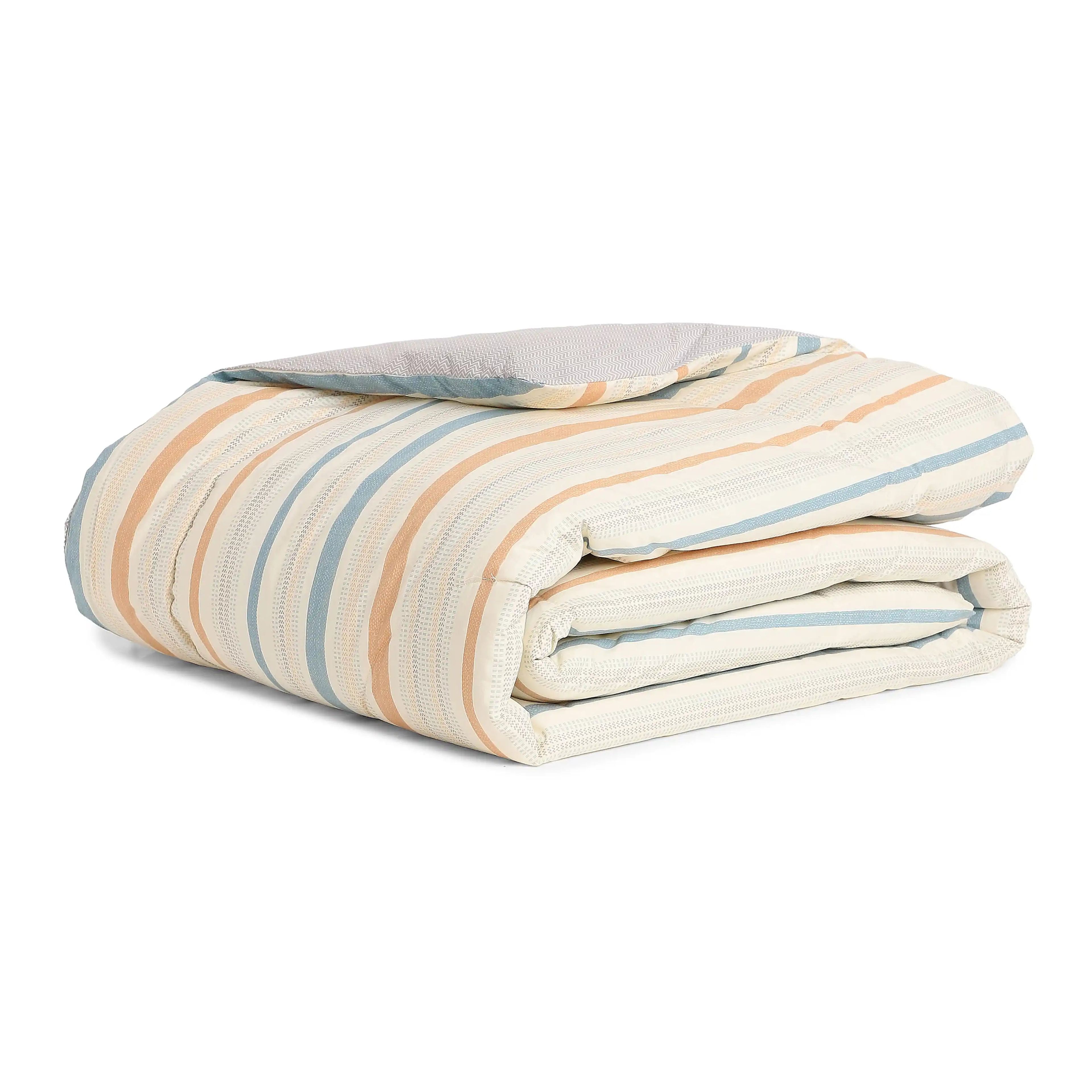 Threadscapes | Woven Textured Printed 120GSM Reversible Comforter-Multicolour