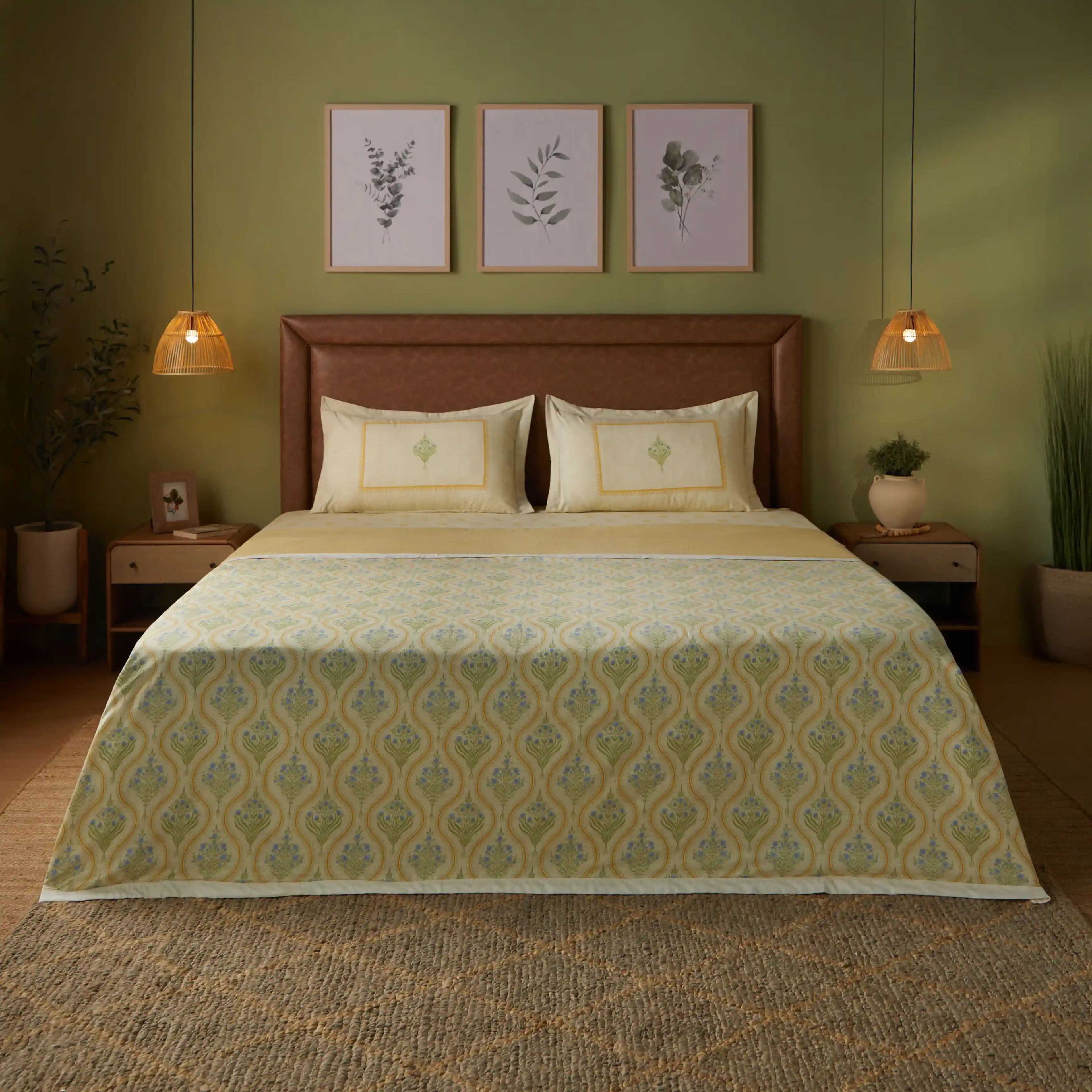 Chippa Lane | Contemporary Indian Print Design Coordinated Bedding Set | Set of Bedsheet & Dohar-Mustard
