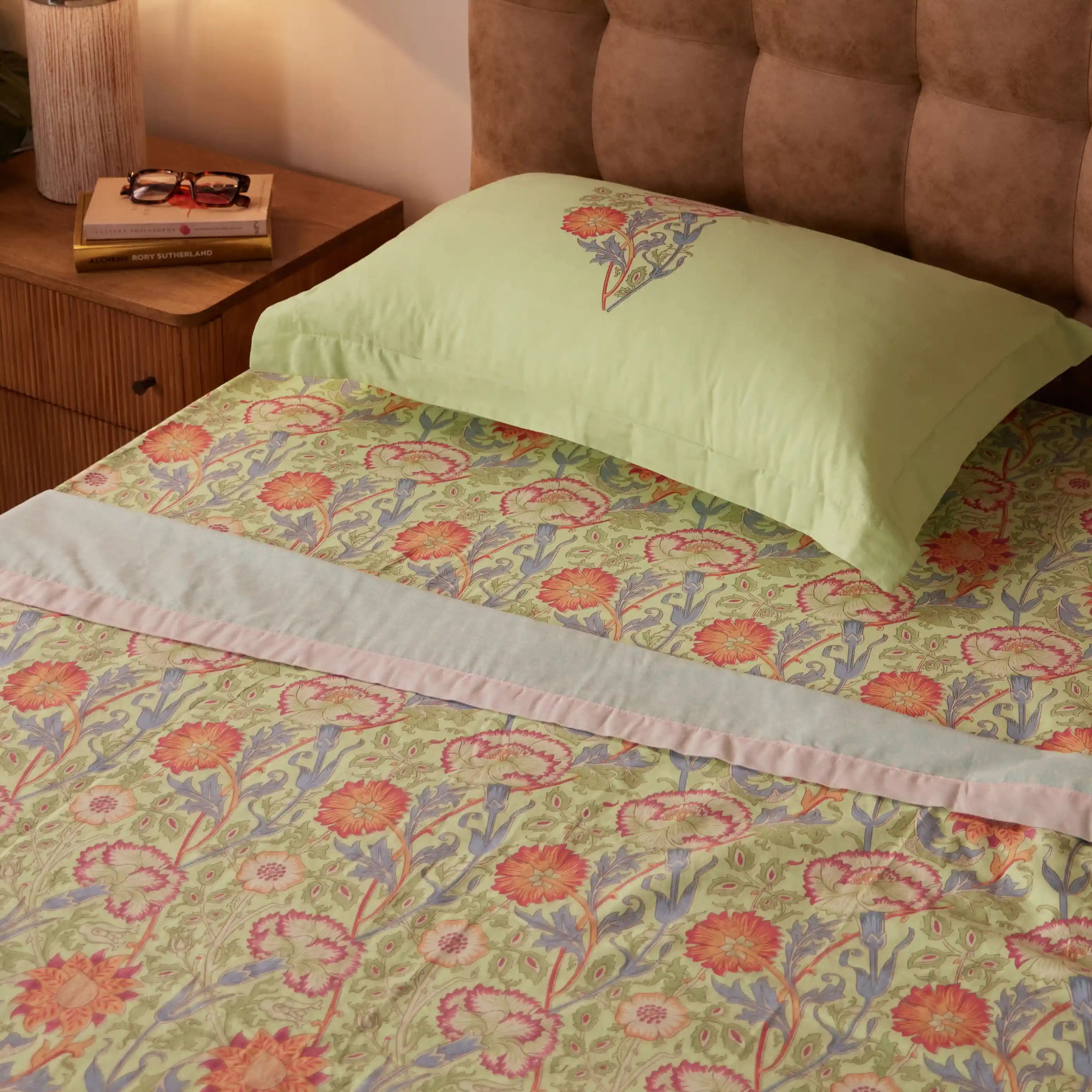 Chippa Lane | Contemporary Indian Print Design Reversible Dohar with Super Soft Flannel Layering-Green