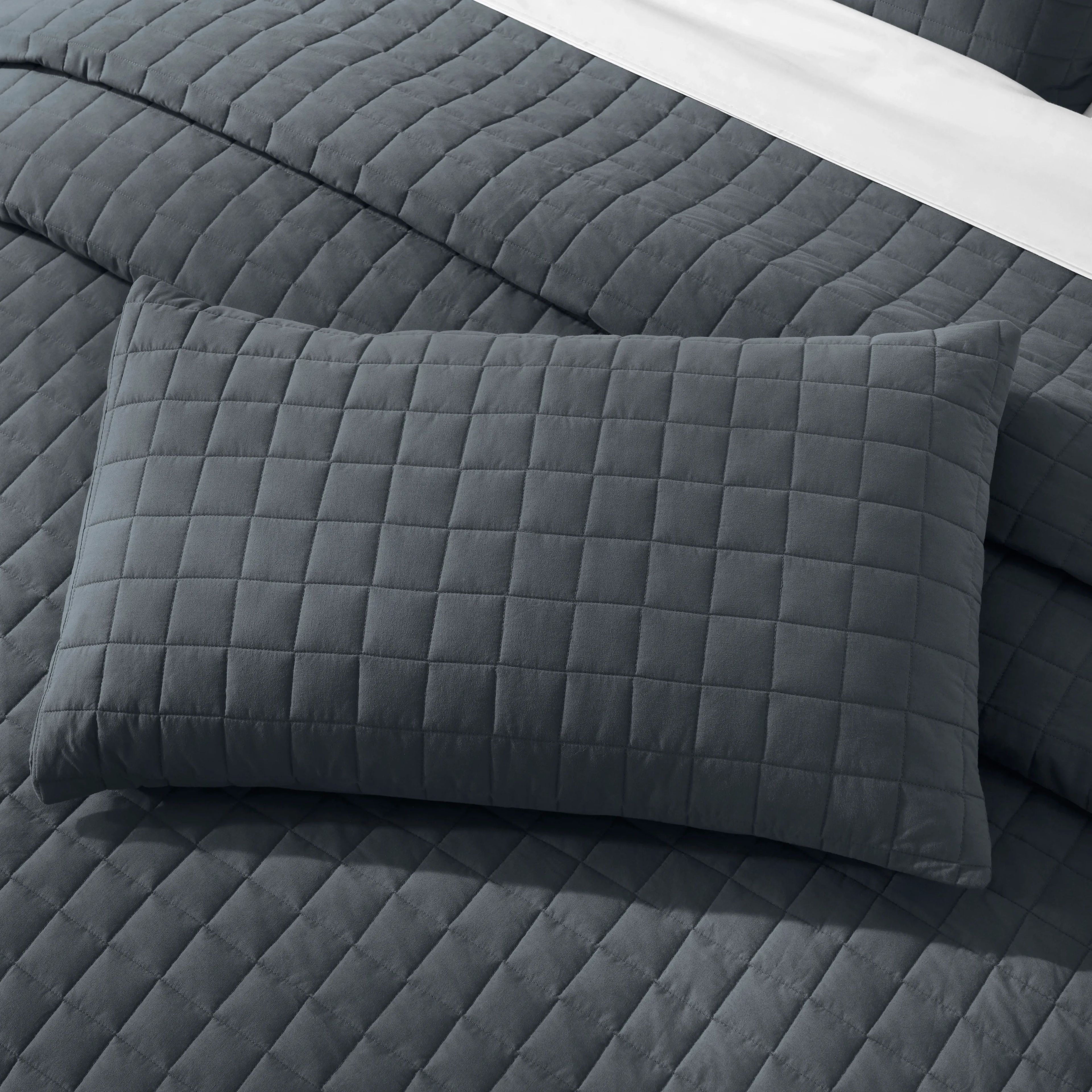 Nuvola | Luxurious Solid Dyed Box Quilted Cotton Bedcover Set