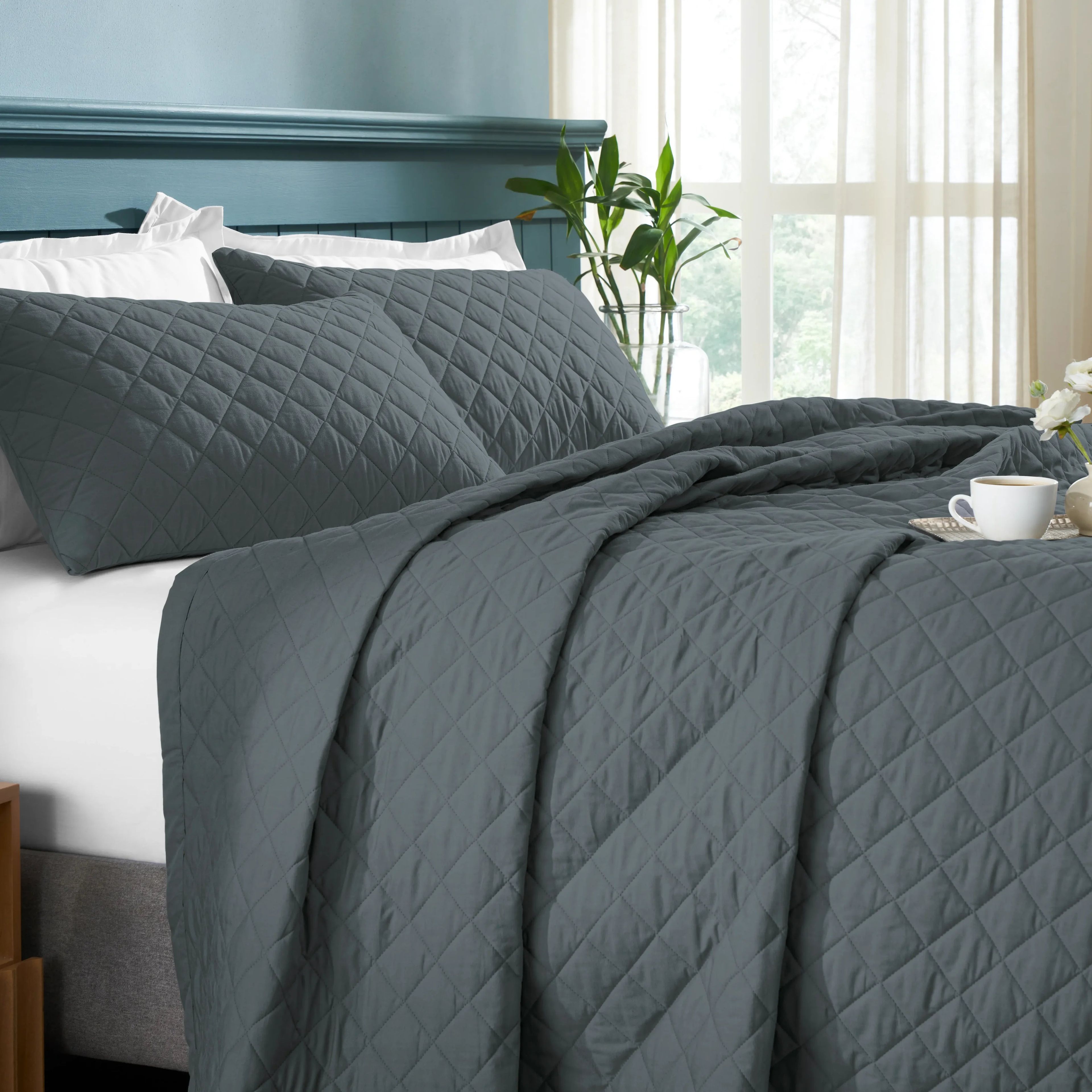 Nuvola | Luxurious Solid Dyed Diamond Quilted Cotton Bedcover Set