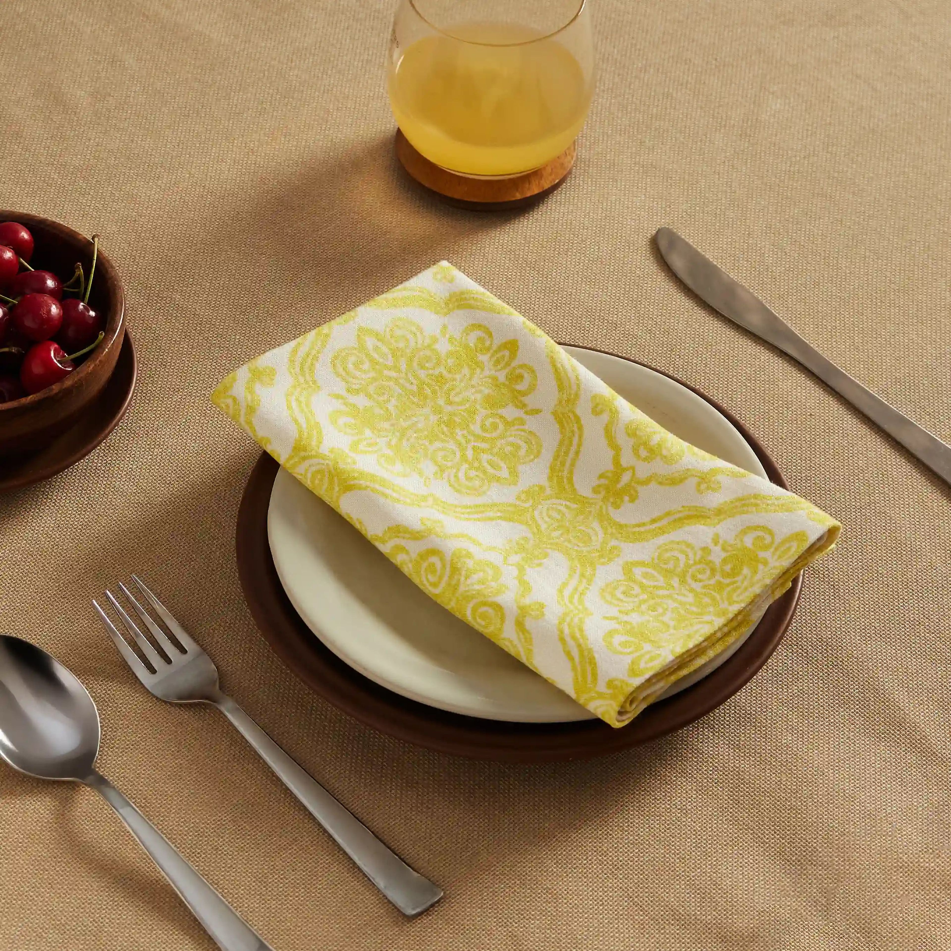 Nonna's Home | Tuscan Inspired Printed Soft & Absorbent Cotton Table Napkins | Set of 4 & 6