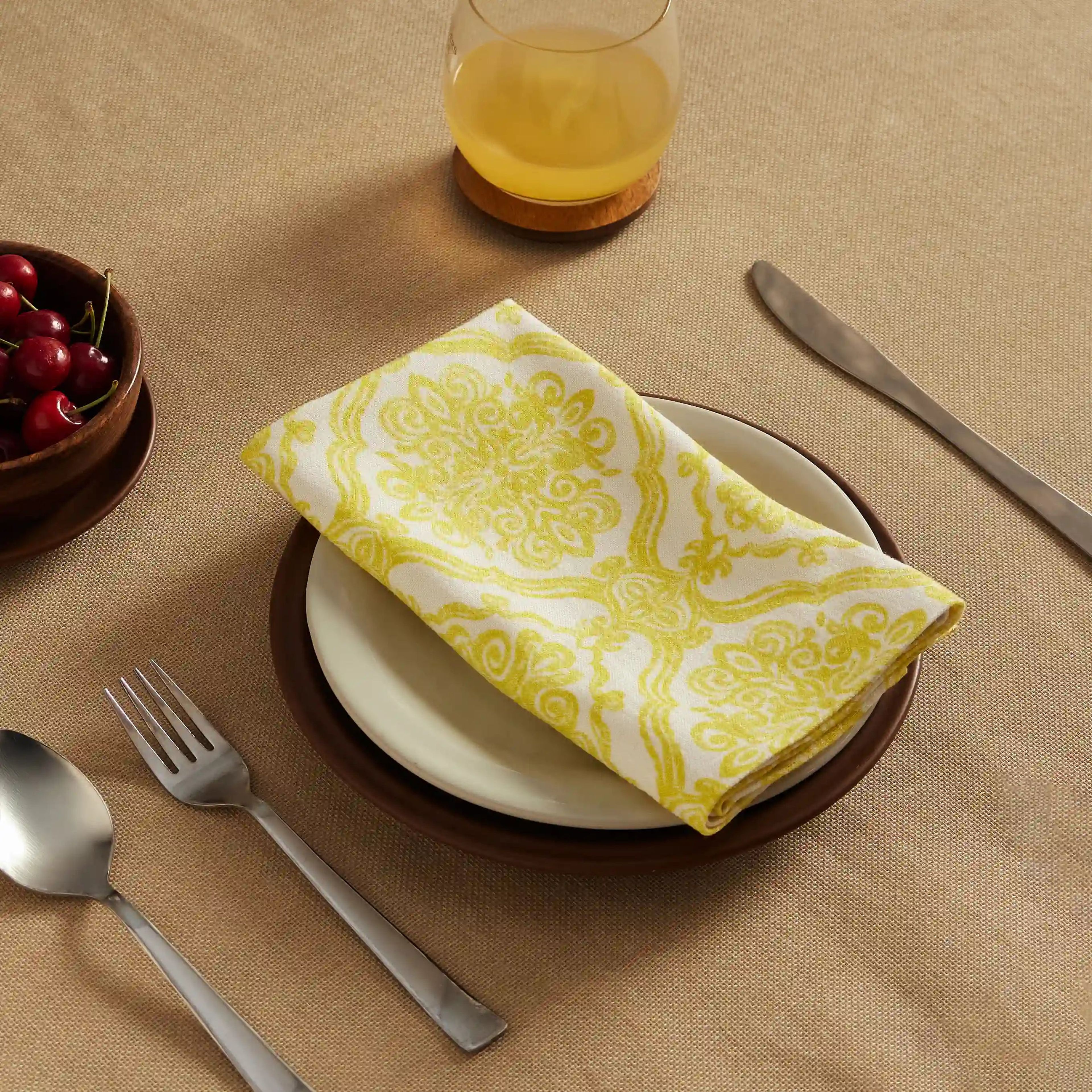 Nonna's Home | Tuscan Inspired Printed Soft & Absorbent Cotton Table Napkins | Set of 4 & 6
