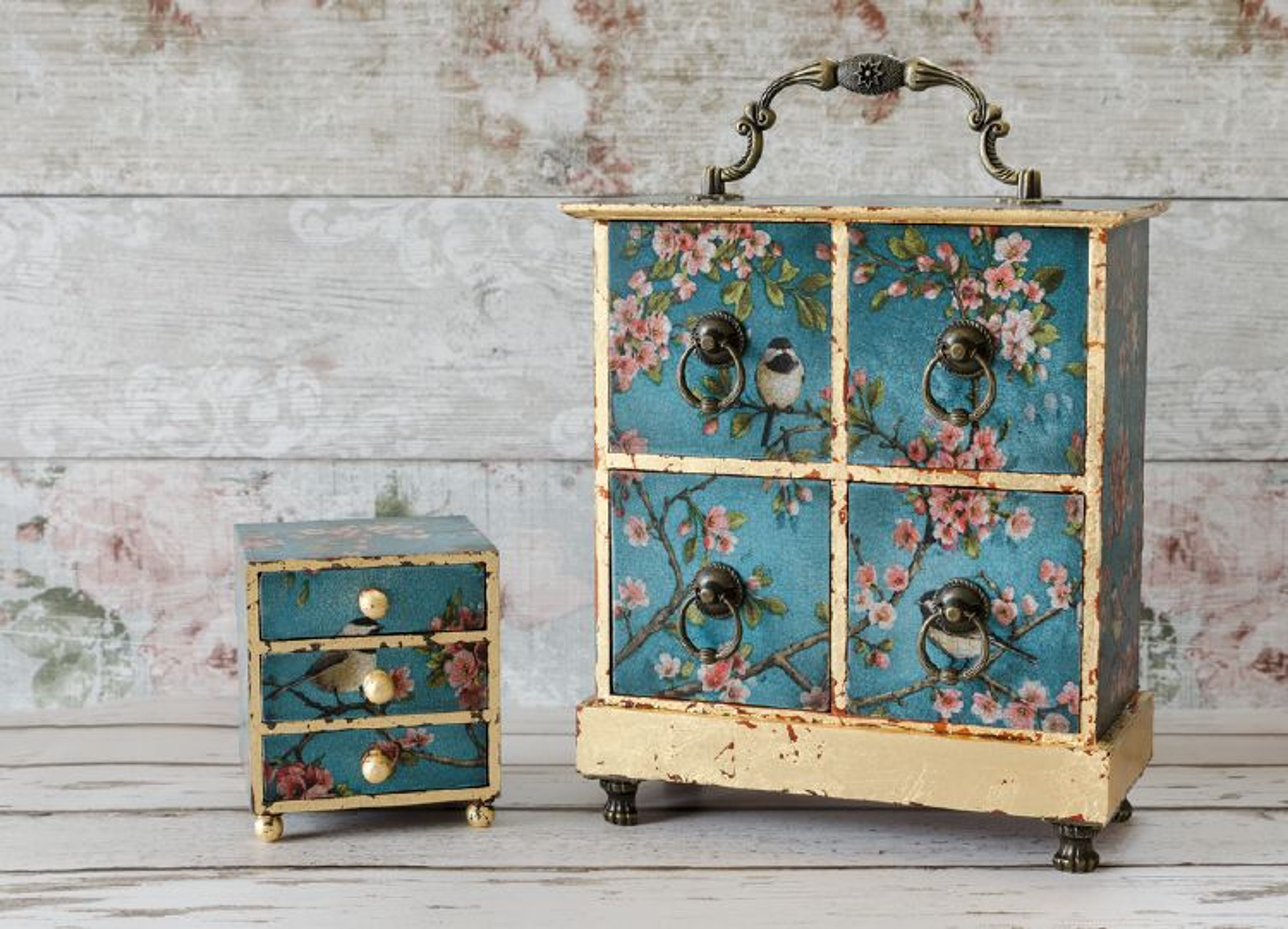 4 Tricks To Keep Your Jewellery Organized