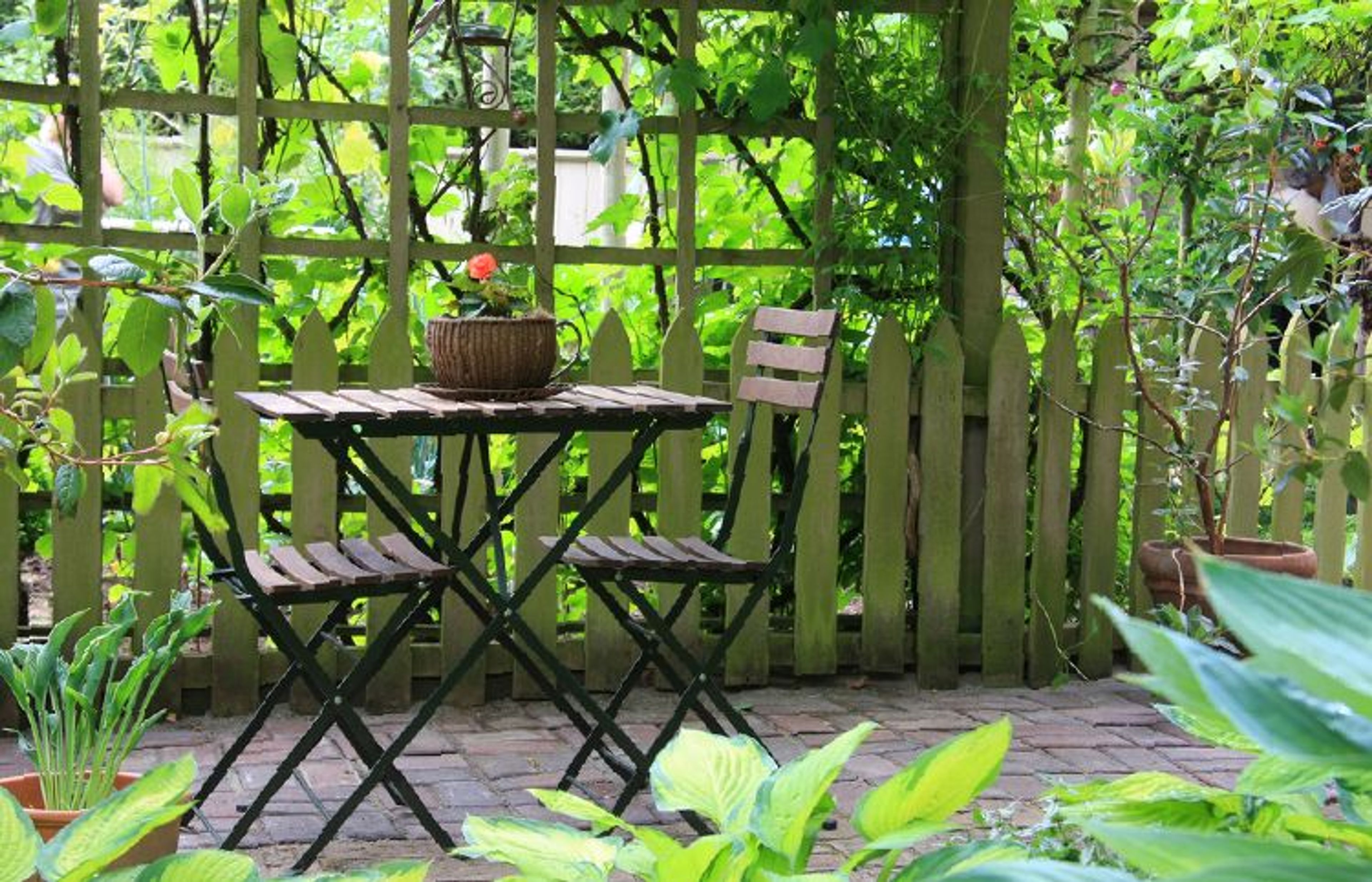 7 Design Tips For A Flawless Garden Seating Area