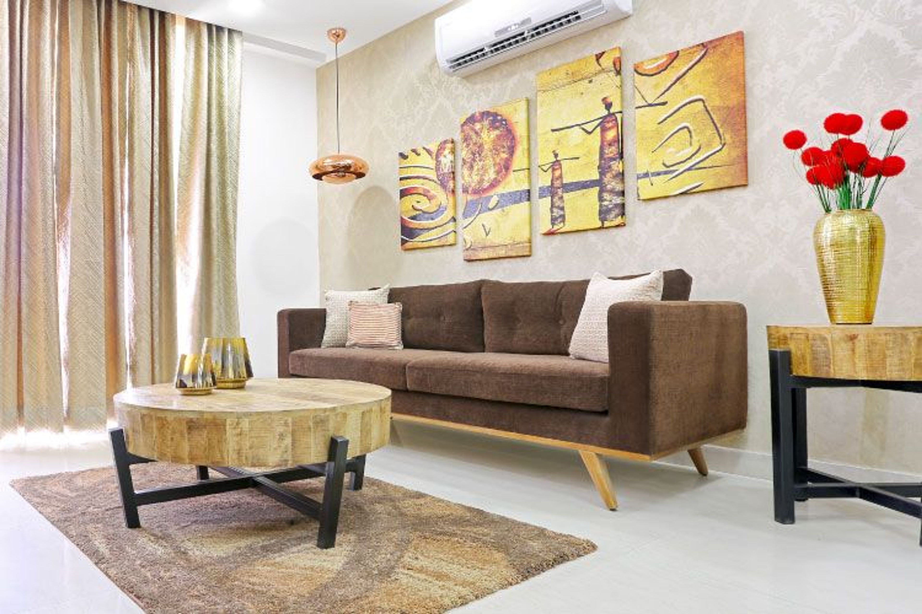 Luxe Touches In A Gurgaon Family Home