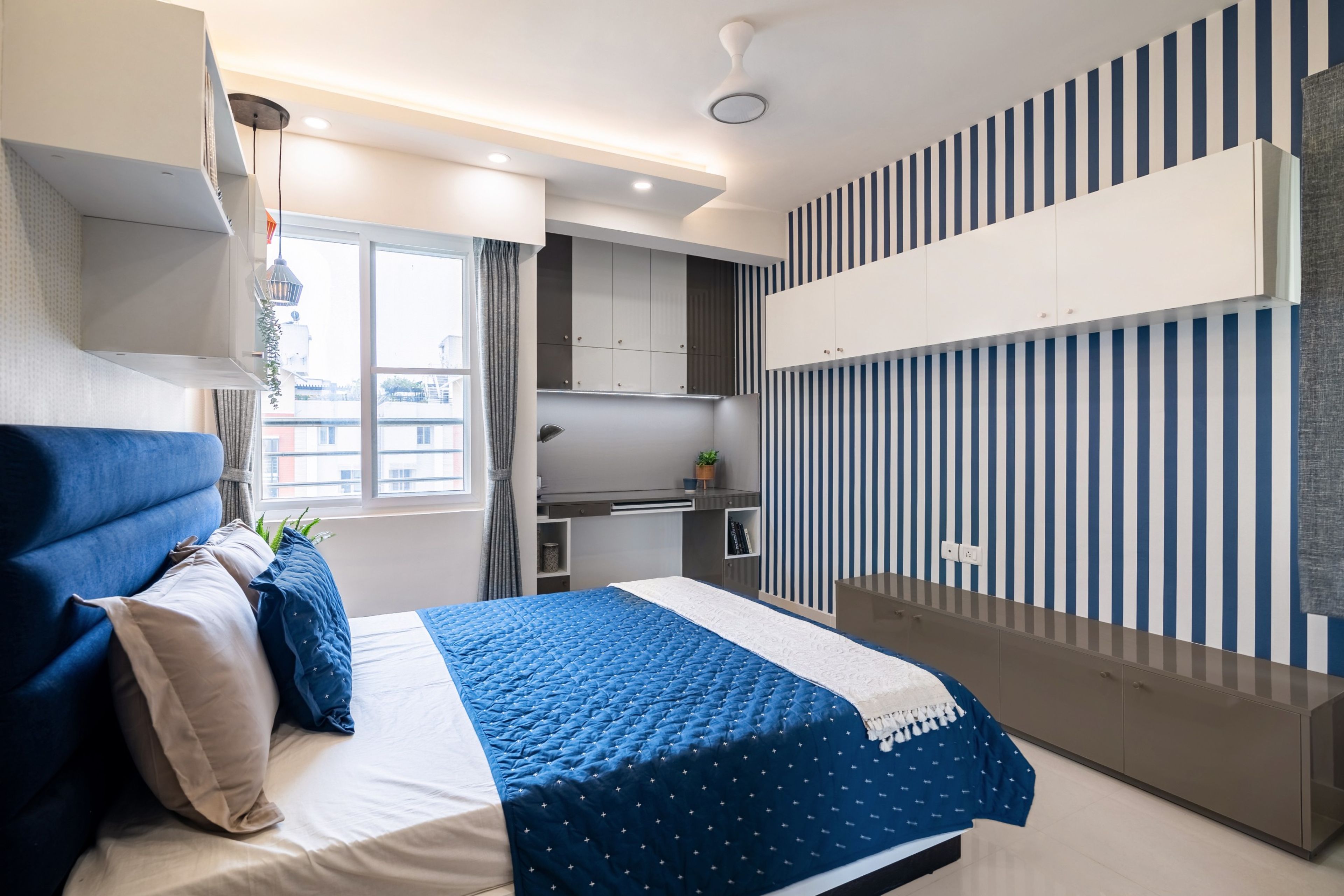 Beautiful Parallel Drop Down False Ceiling - Livspace