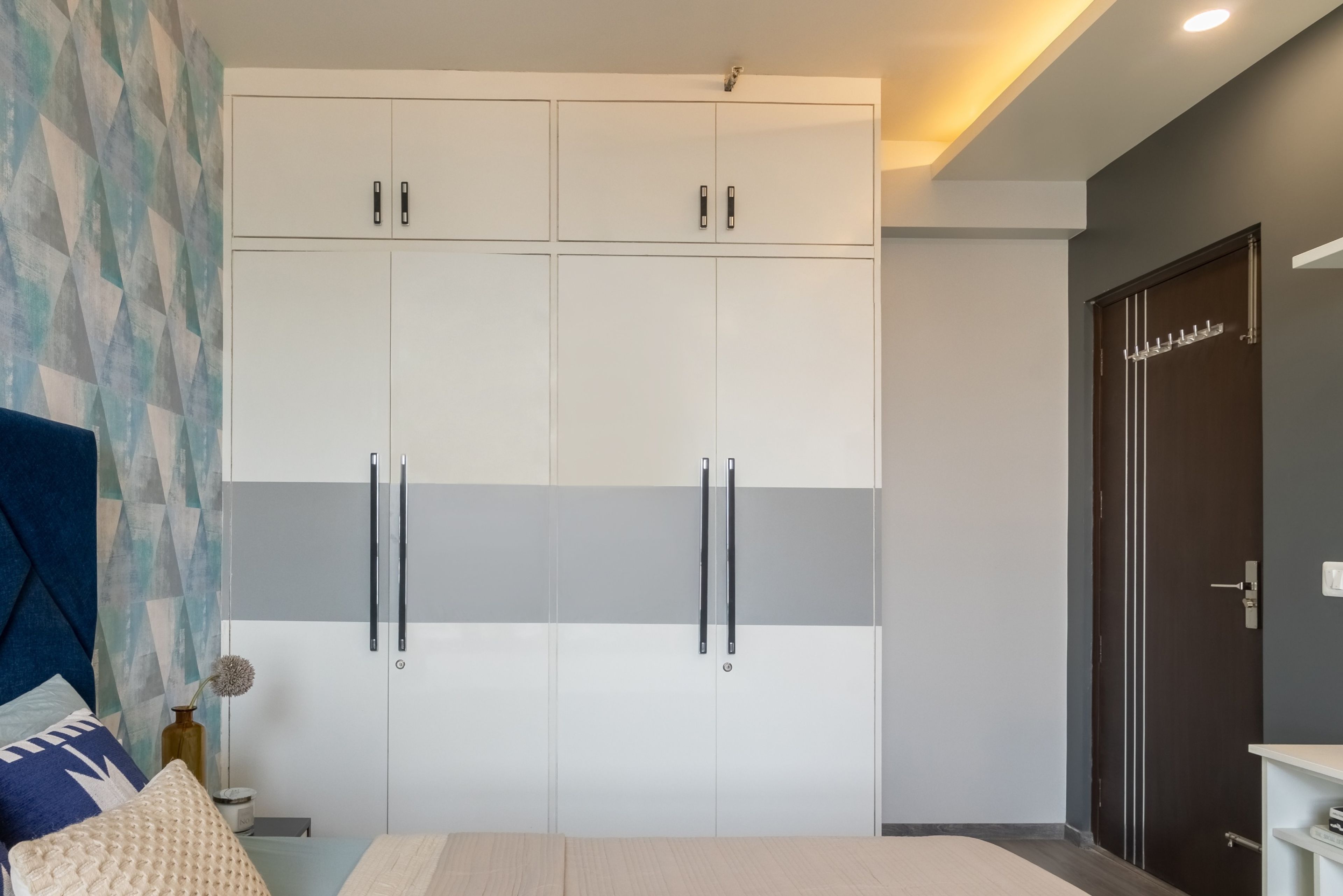 L-Shaped Drop Down False Ceiling Design With Lights - Livspace