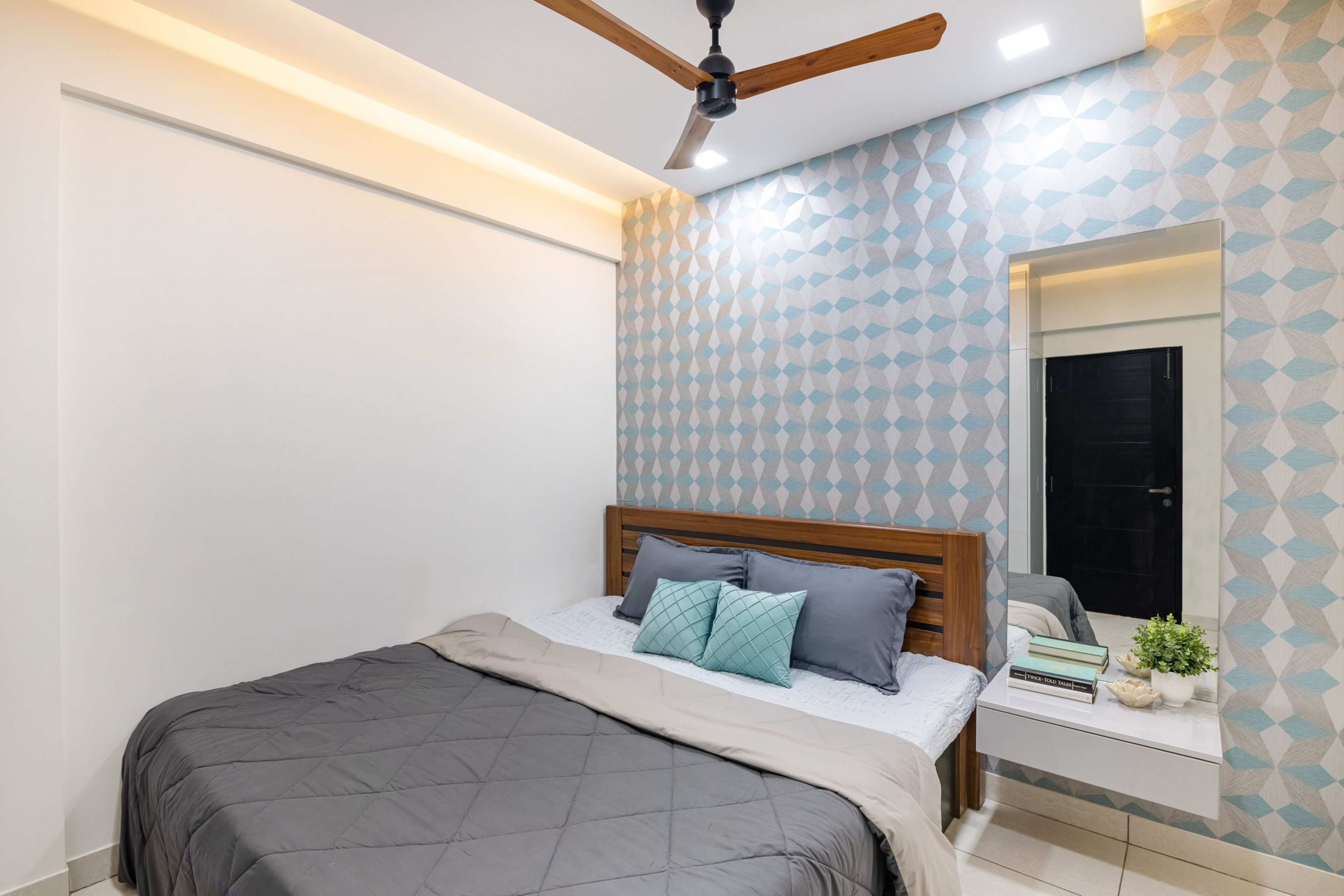 Drop Down False Ceiling With Recessed Spotlights - Livspace