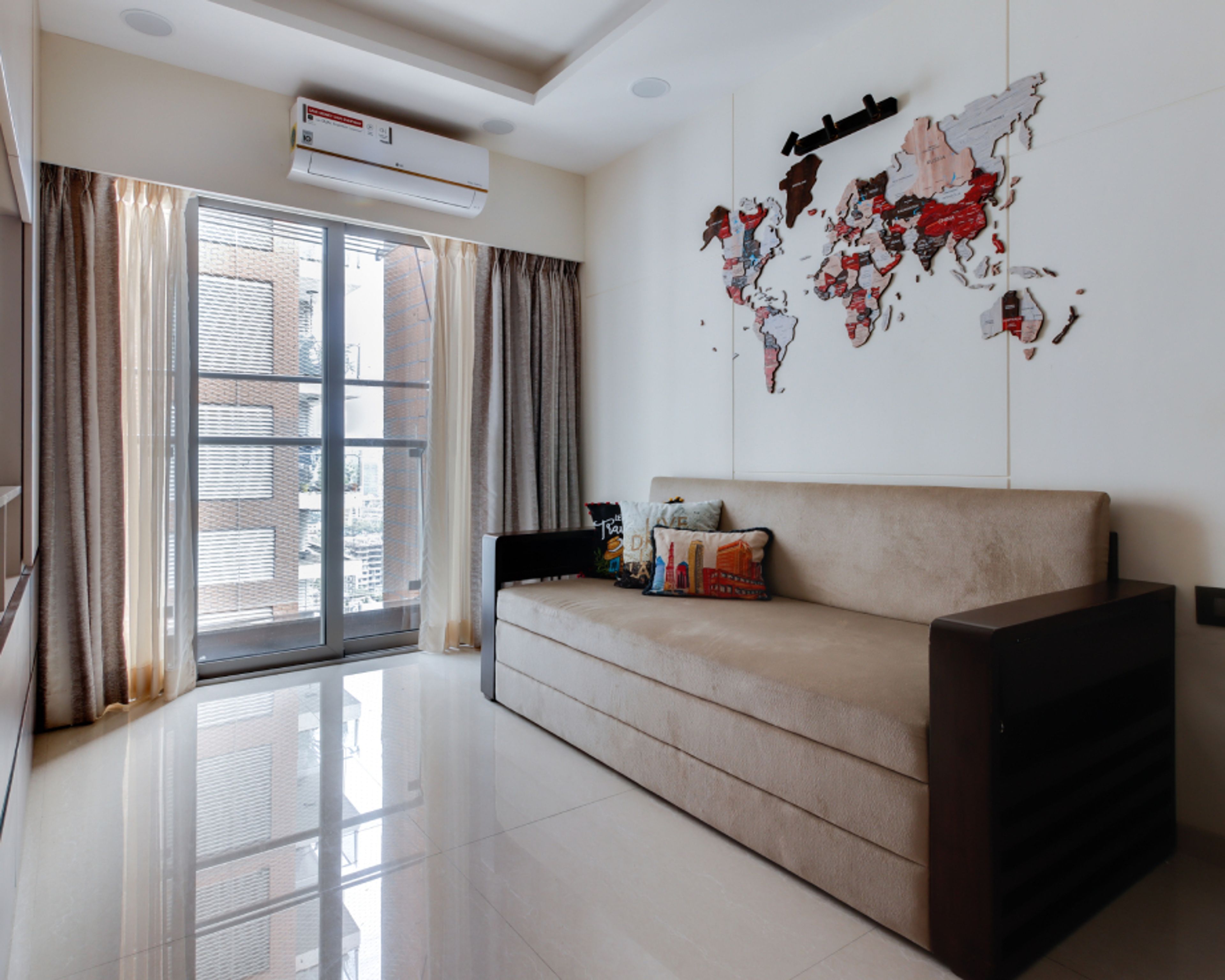 Contemporary Glossy Beige Flooring Tiles