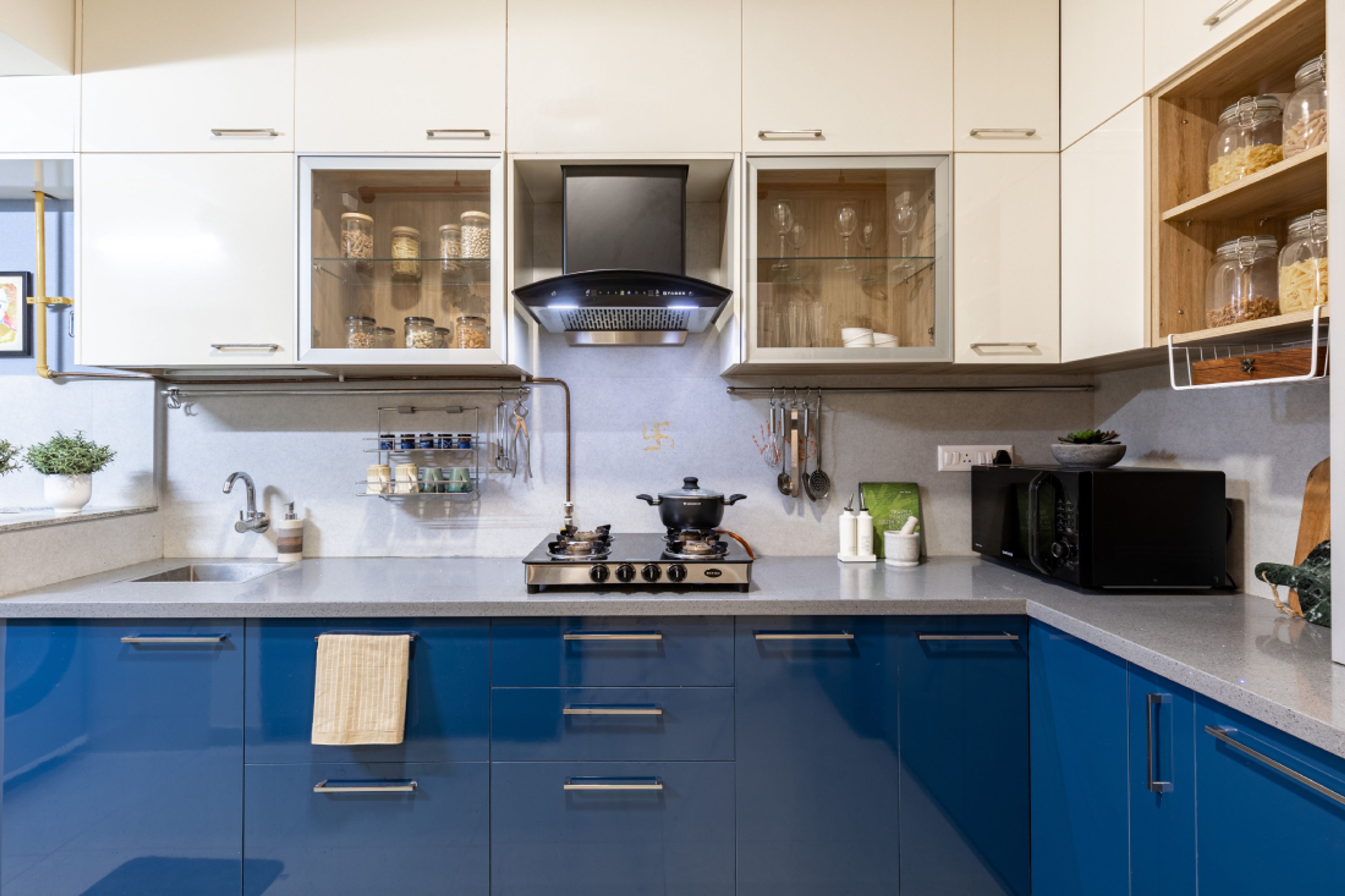 Matte Grey Kitchen Tiles Design