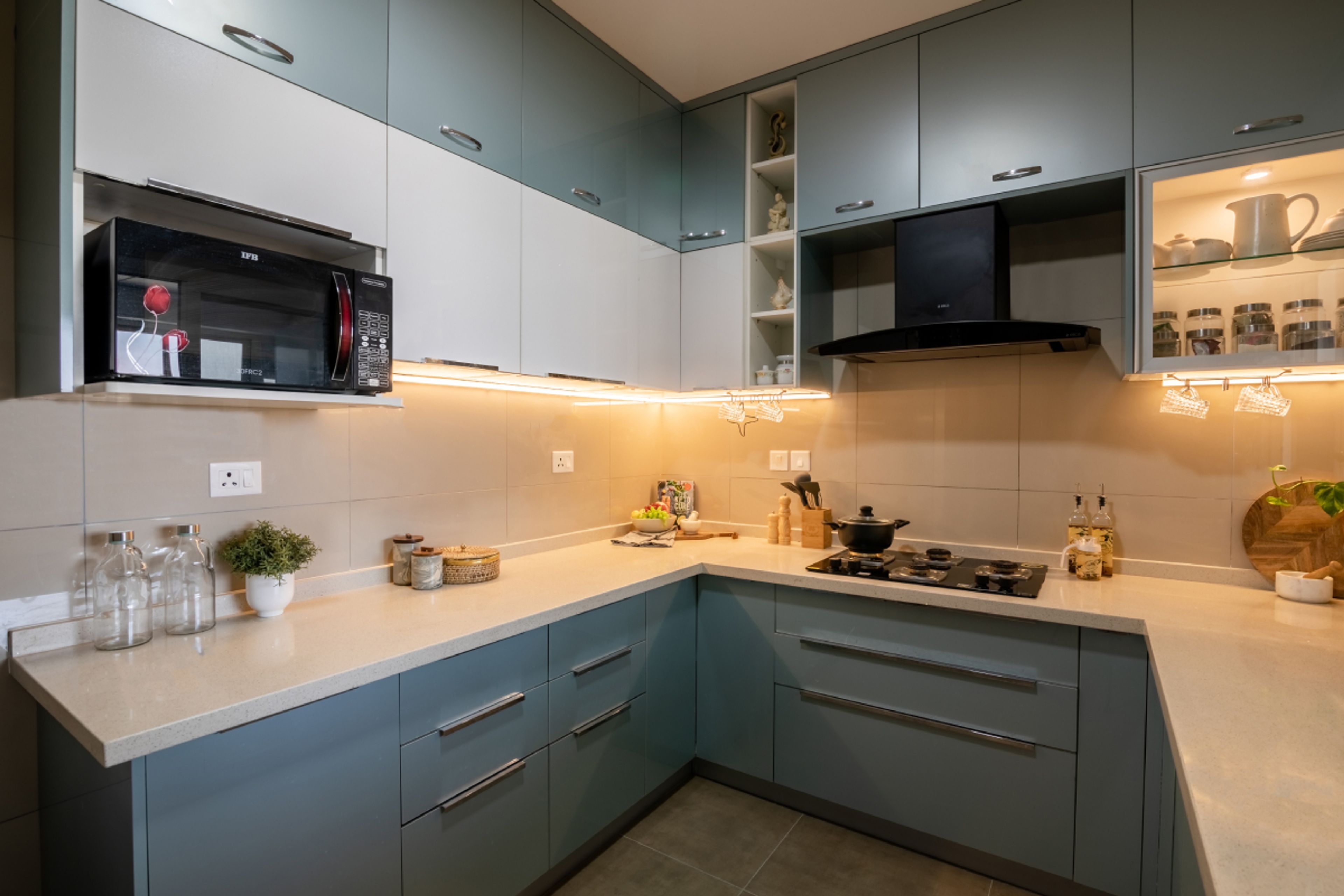 Cream Kitchen Tiles Design