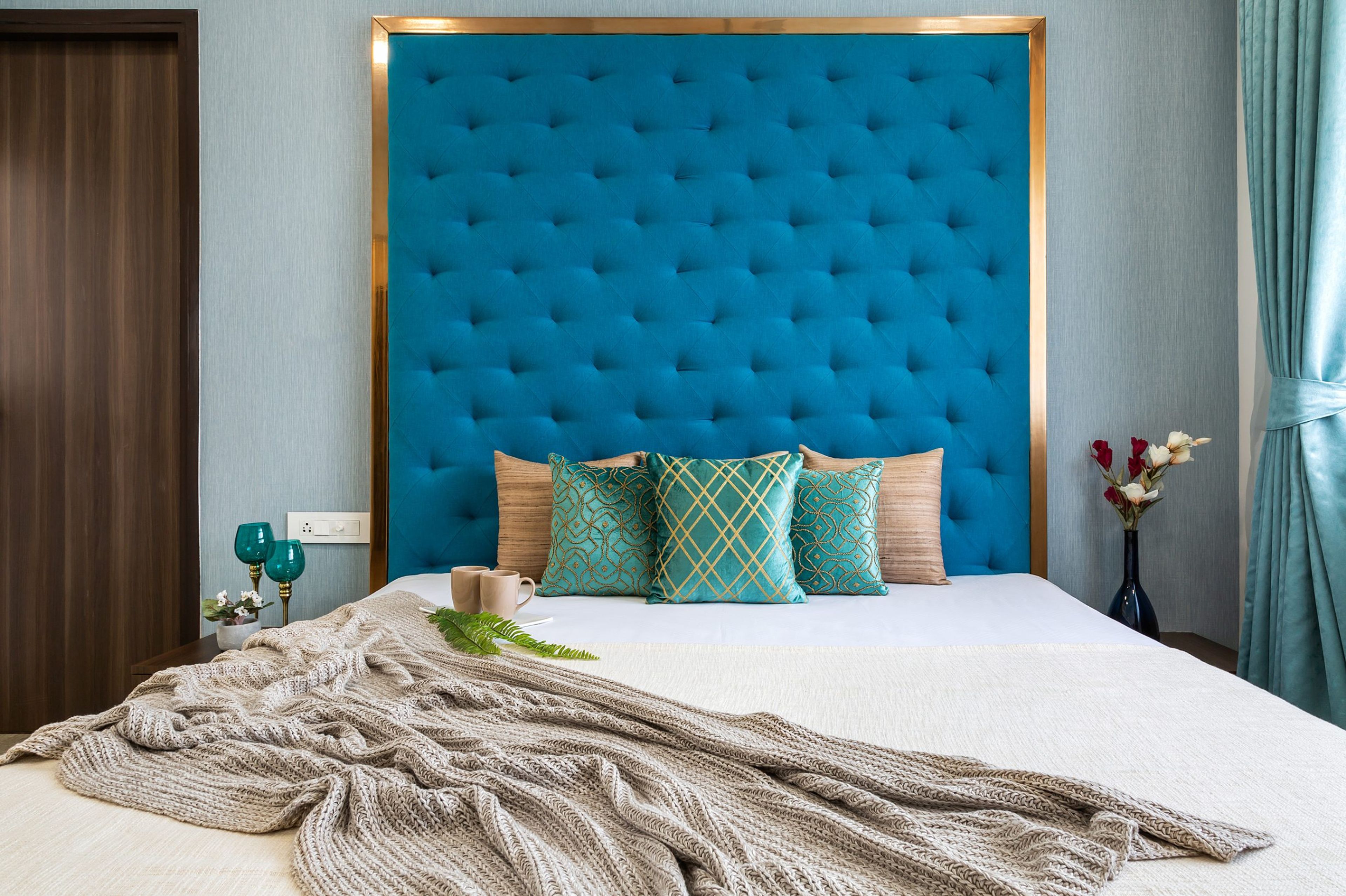 Classic Bedroom Wall Design With Blue Wall Textured Paint