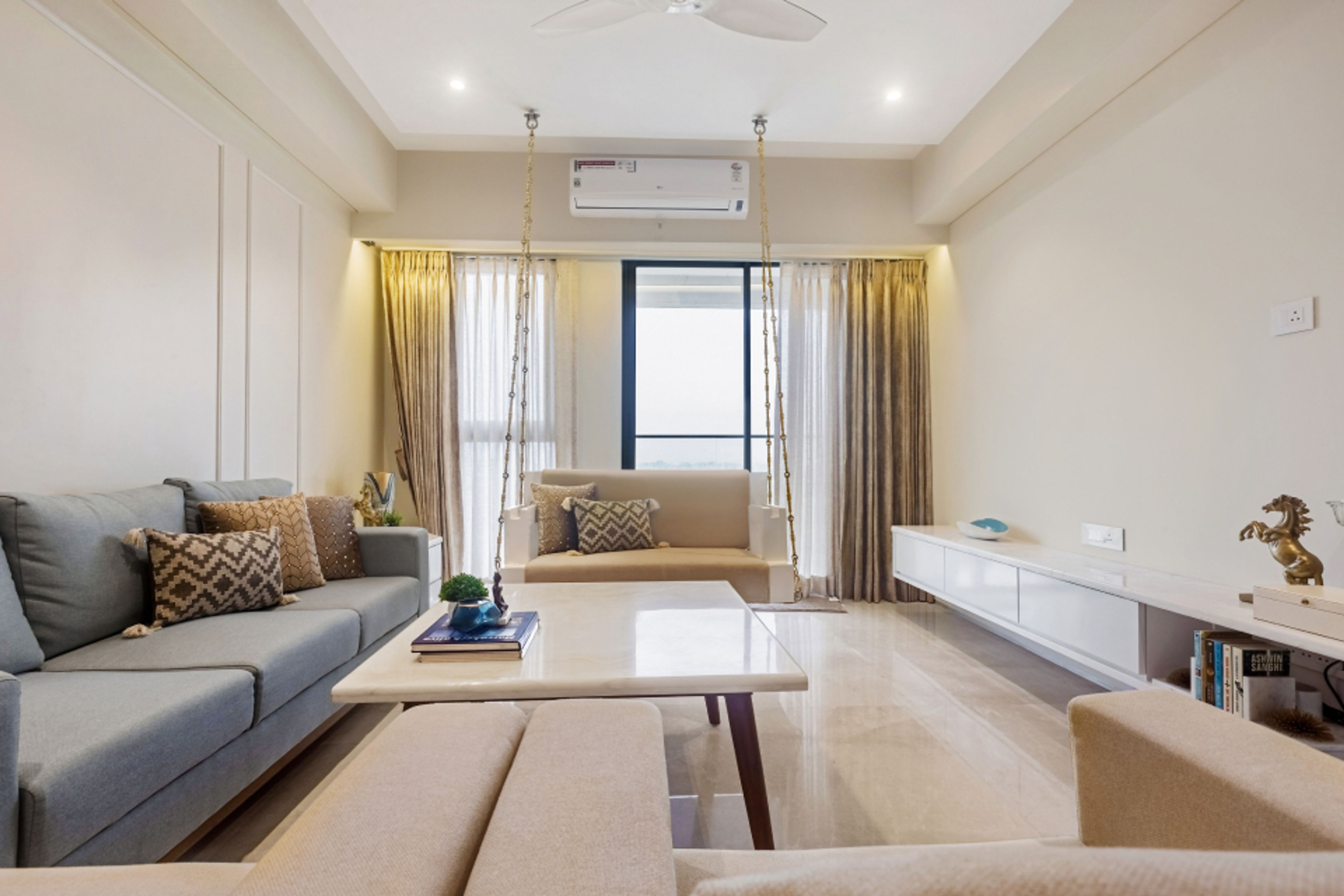 Light Cream Wall Paint For Living Rooms - Livspace