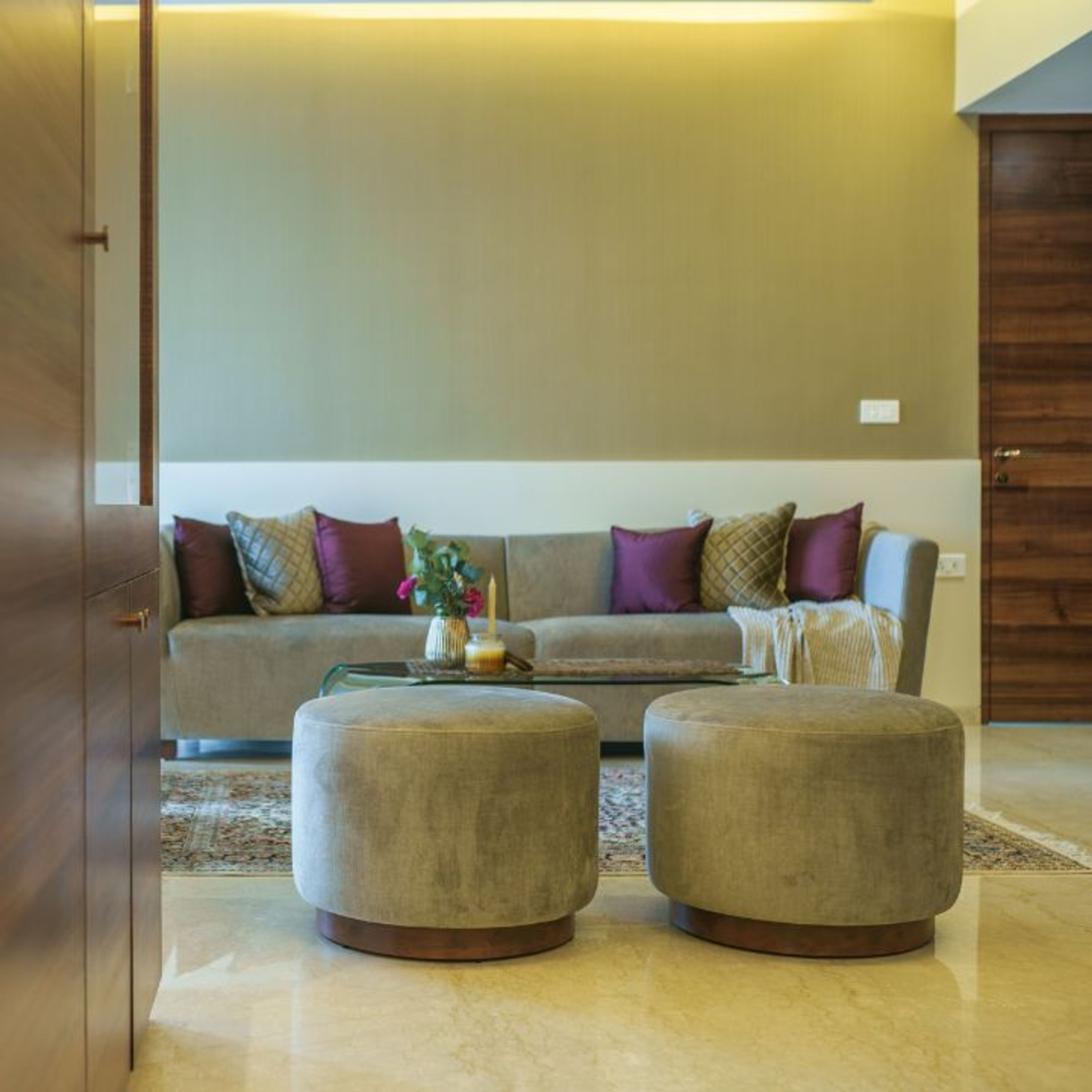 Modern White And Grey Accent Wall Colour Combination For Living Rooms