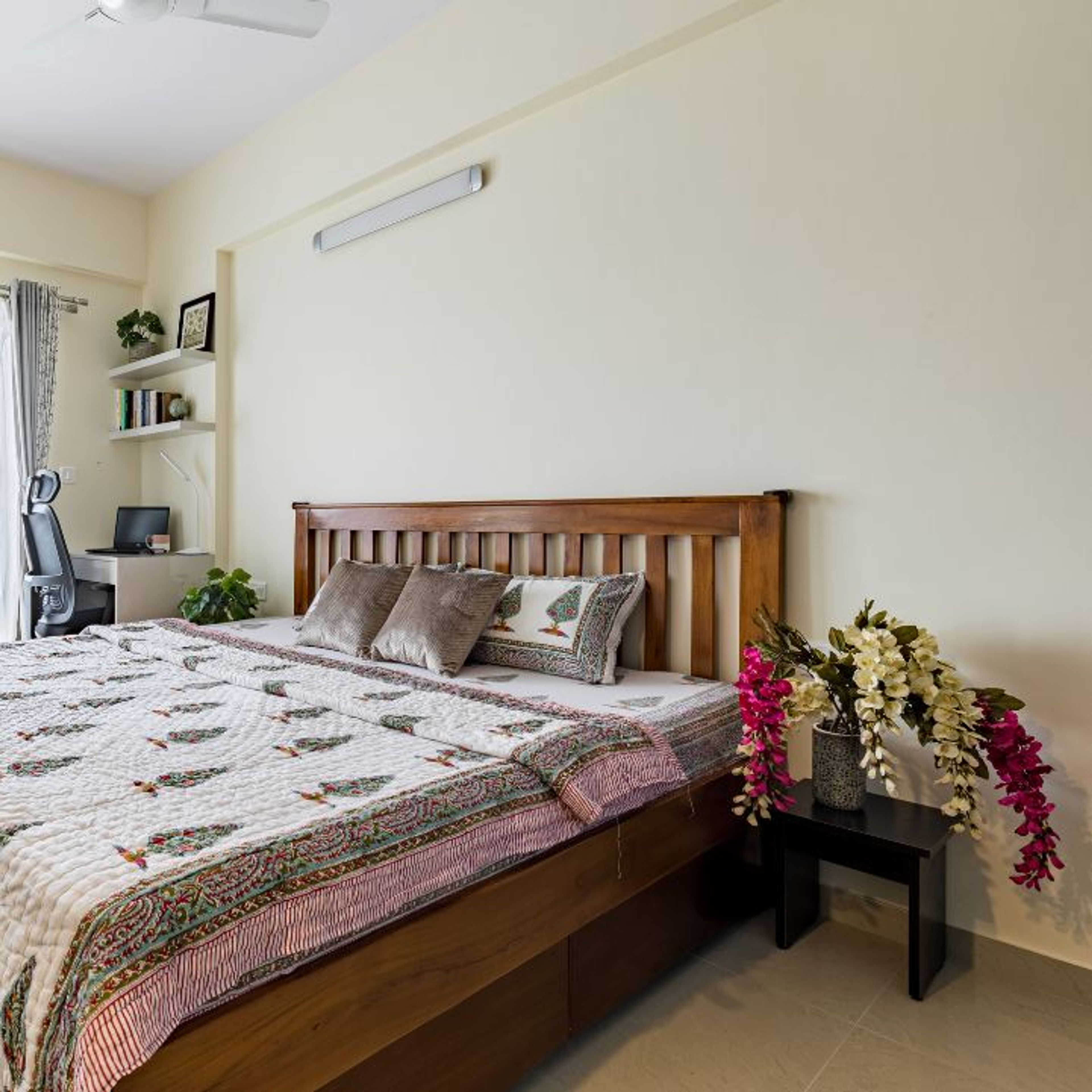 Light Beige Wall Paint Design For Bedrooms - Livspace