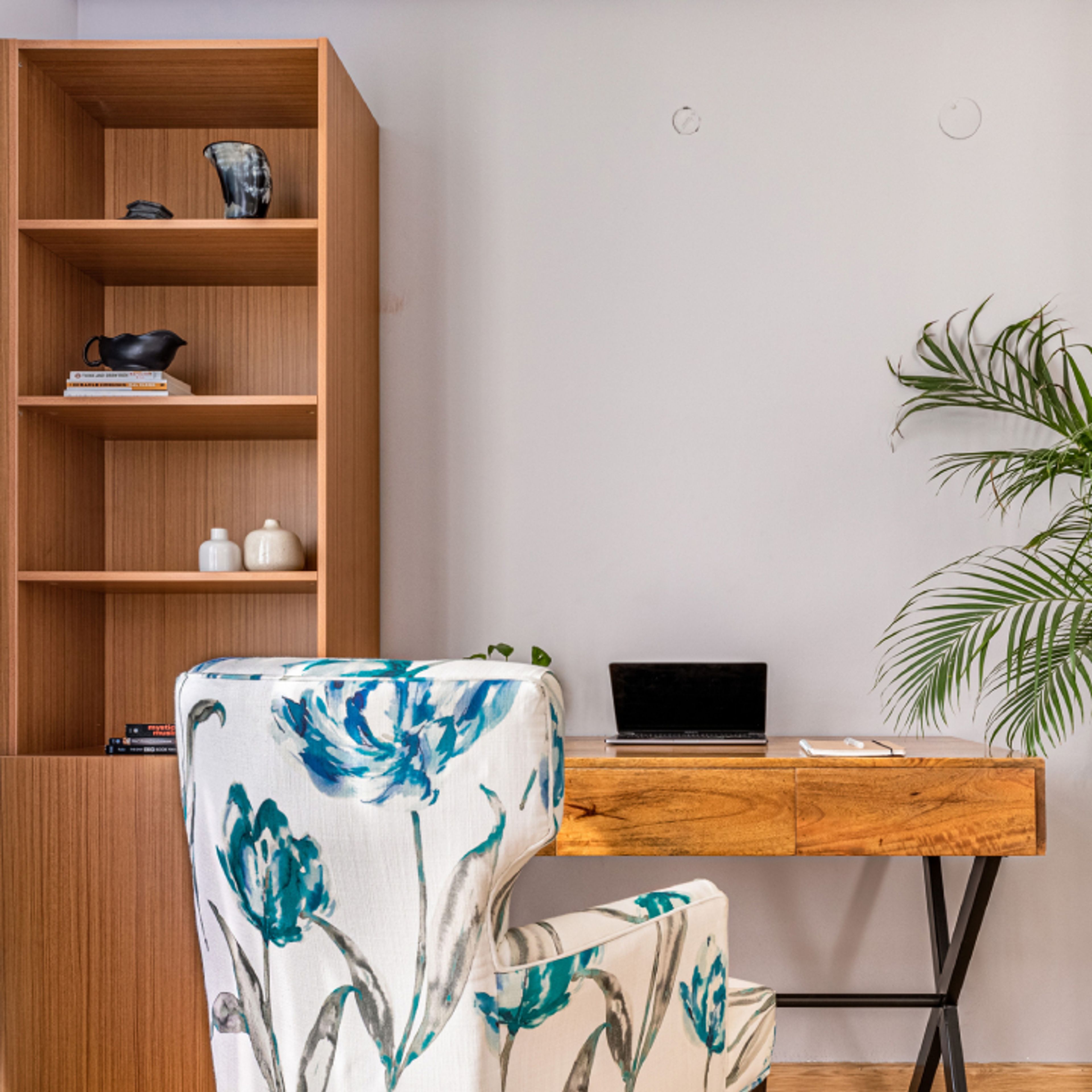 Light Grey Wall Paint Design - Livspace