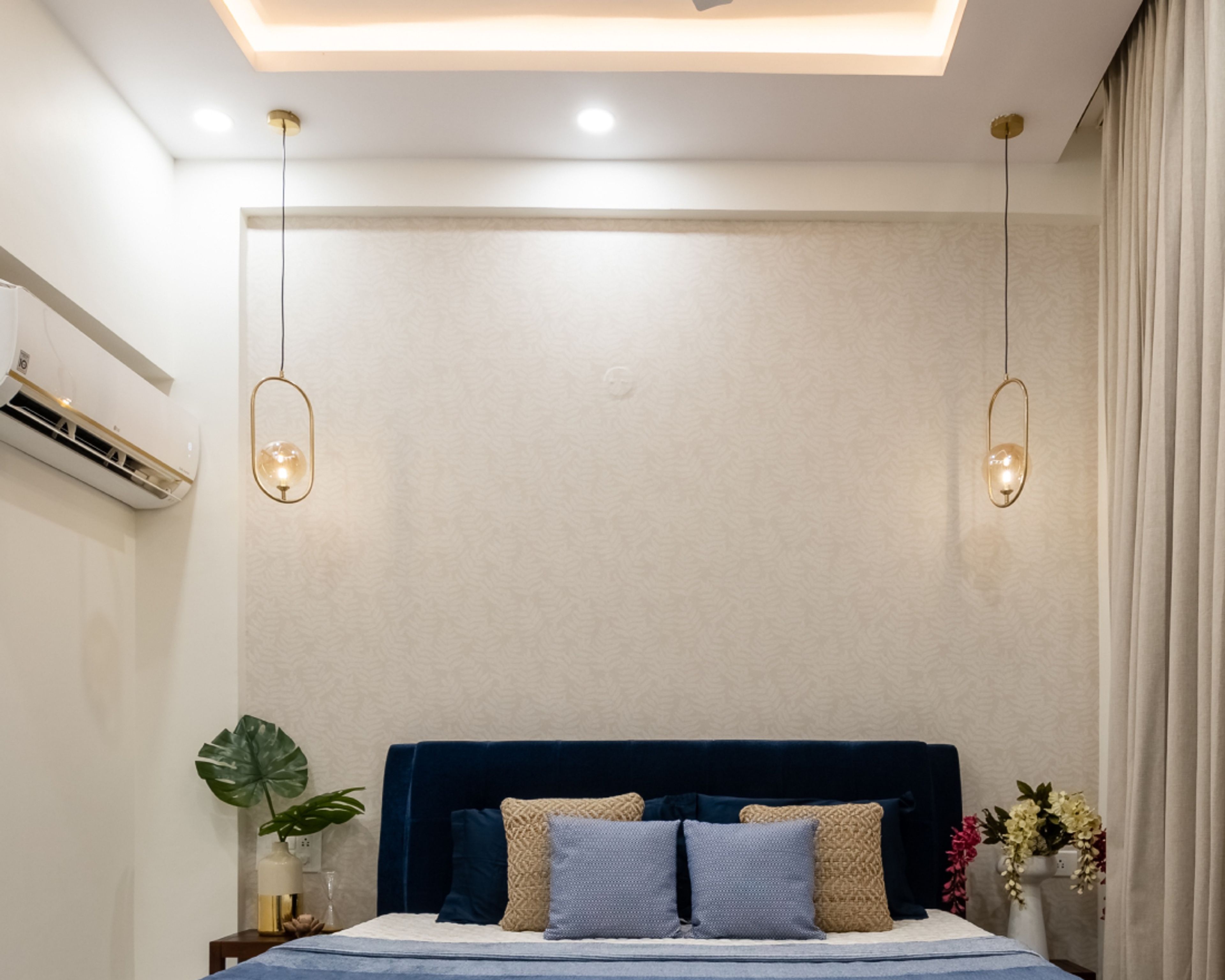 Beige Floral Bedroom Wallpaper Design - Livspace