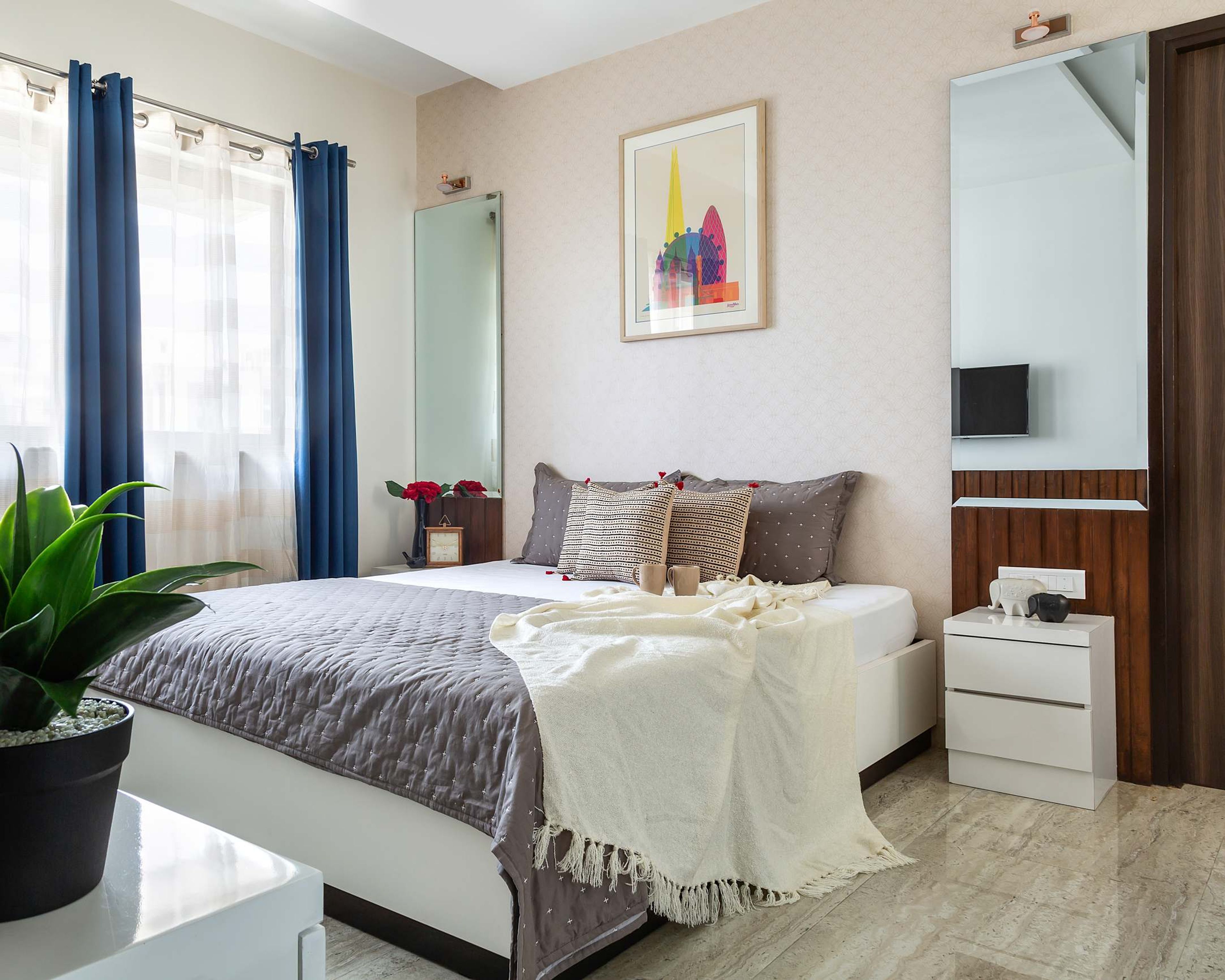 Minimal Beige Bedroom Wallpaper Design - Livspace