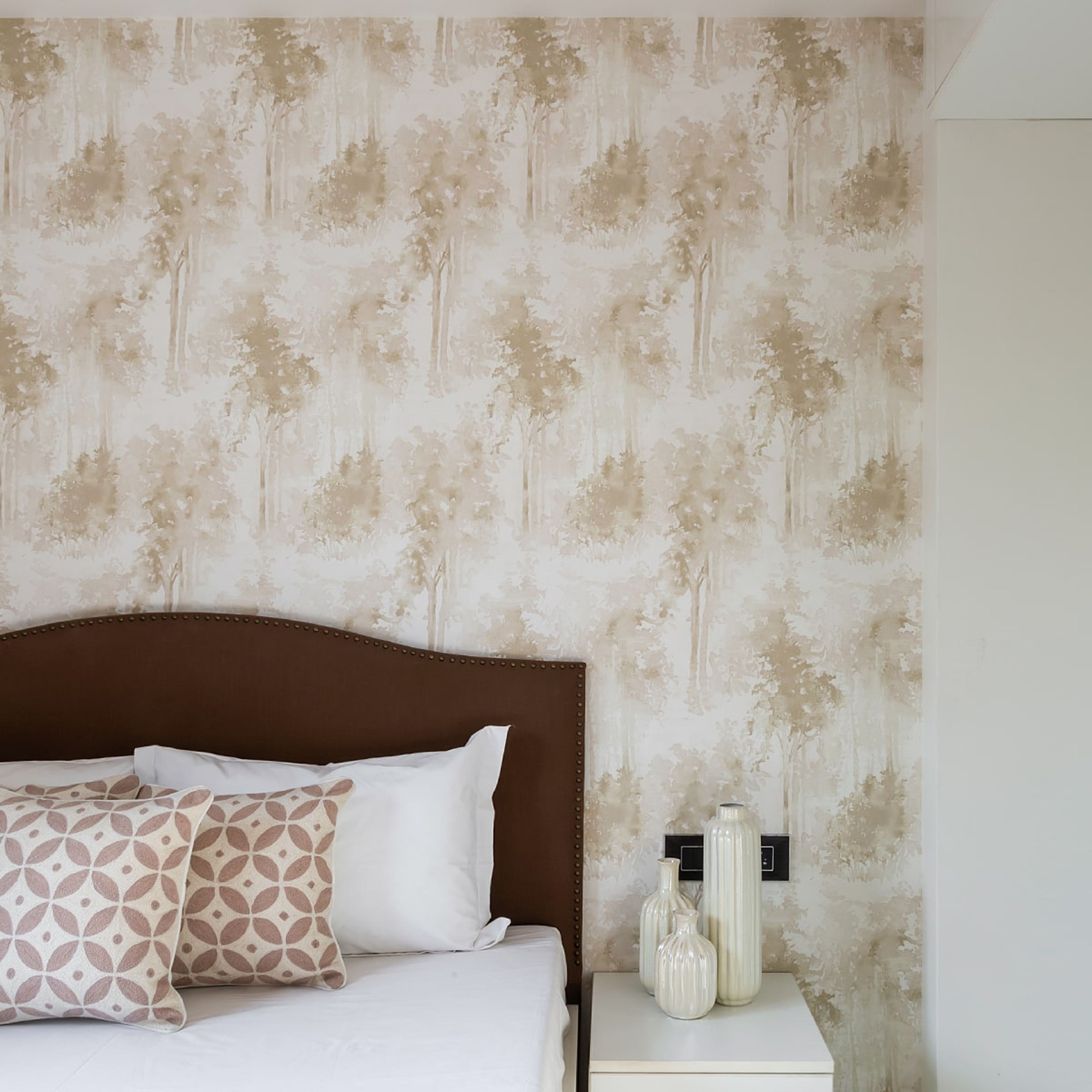 Modern Beige Bedroom Wallpaper Design With Tree Motifs