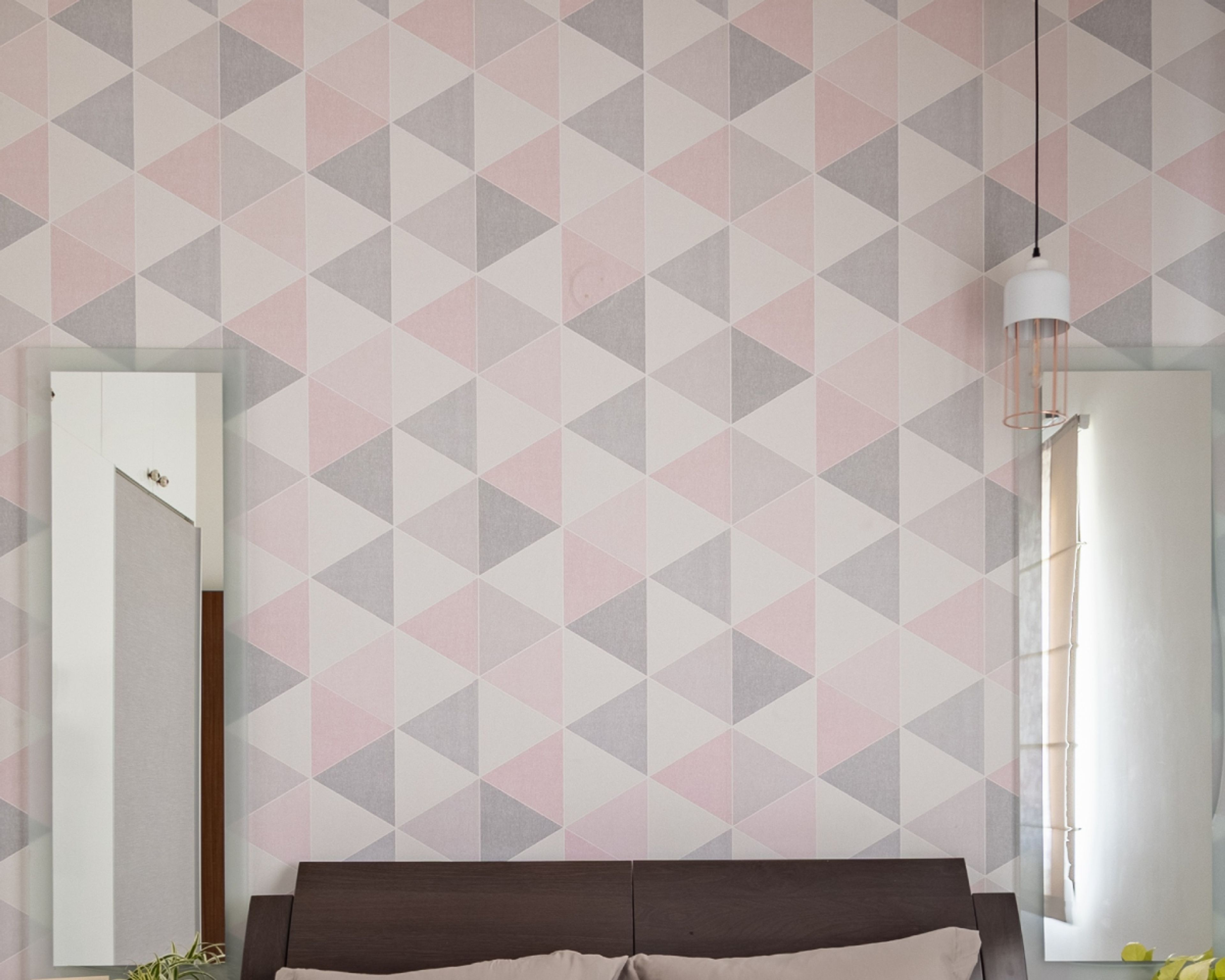 Pink And Grey Modern Bedroom Wallpaper With Geometric Patterns