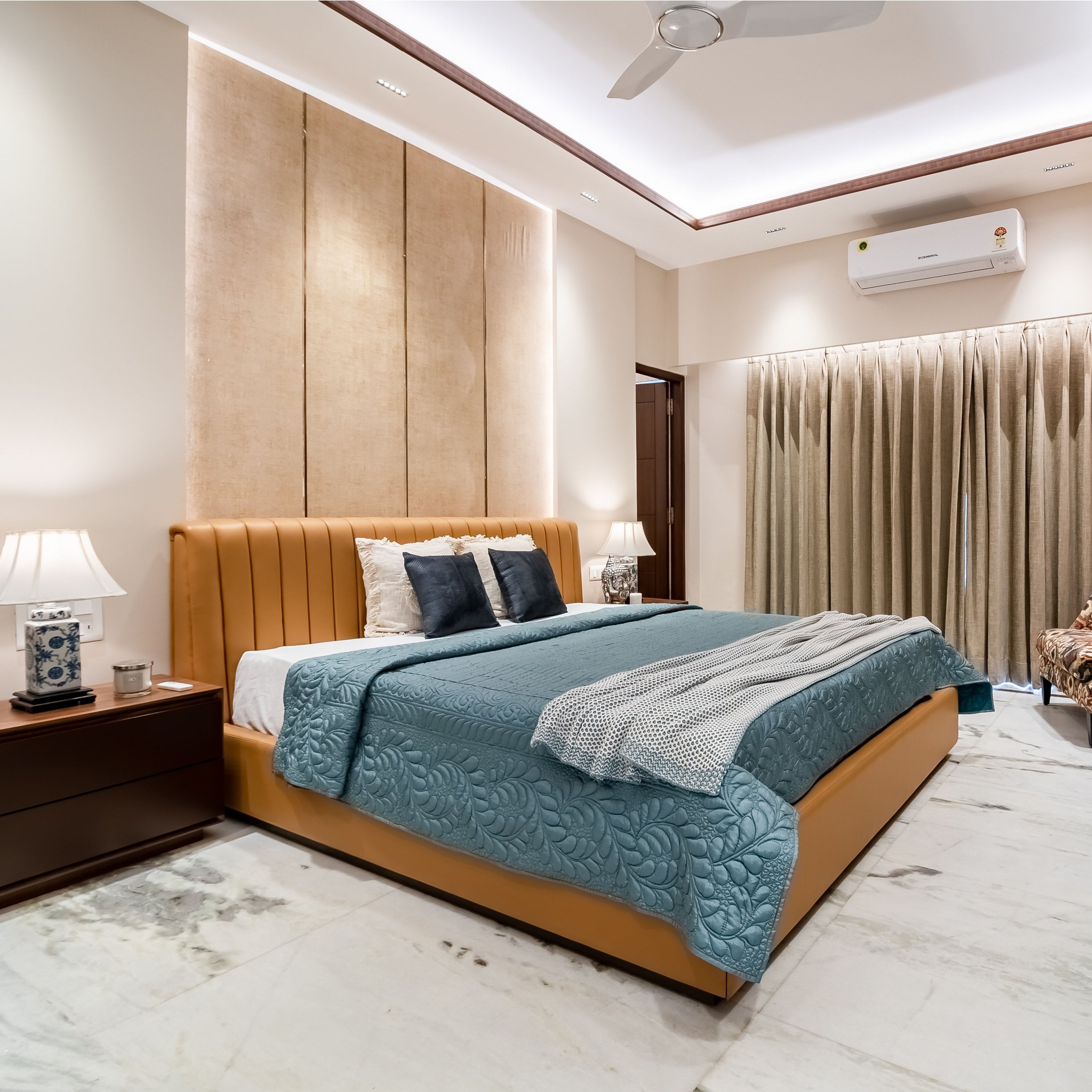 Beige Textured Bedroom Wallpaper - Livspace