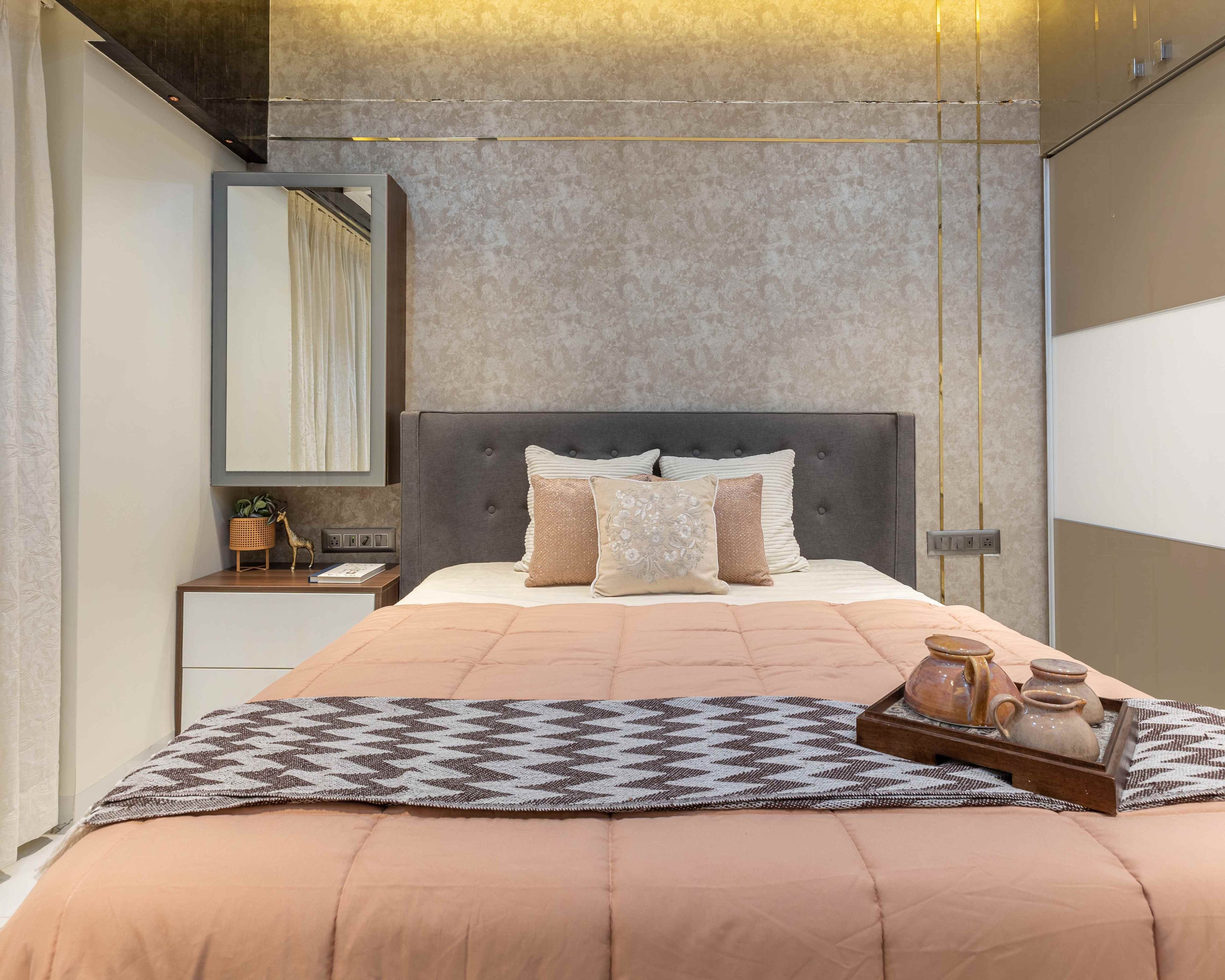 Grey Textured Bedroom Wallpaper - Livspace