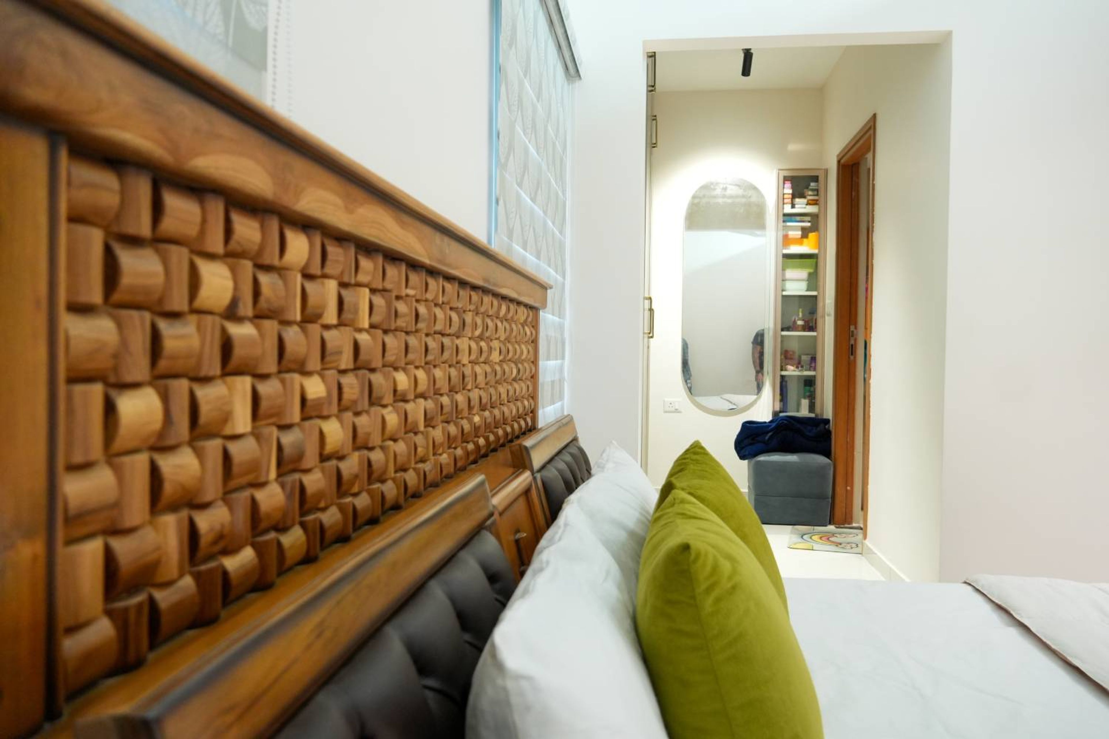 Bedroom Design with Wall Mounted LED Mirror Dressing Space