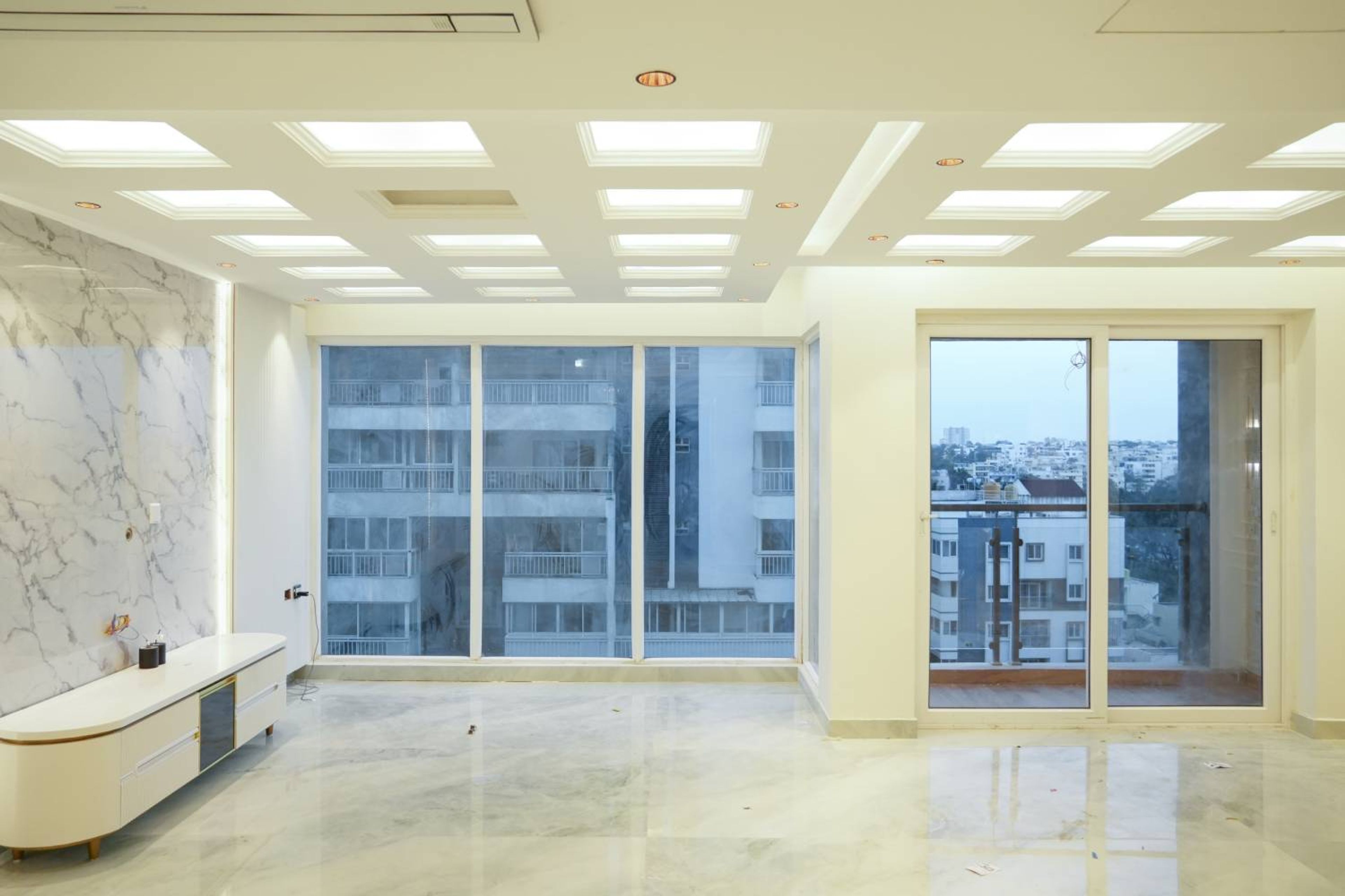 Contemporary Square Recessed False Ceiling Design with Cove Lighting