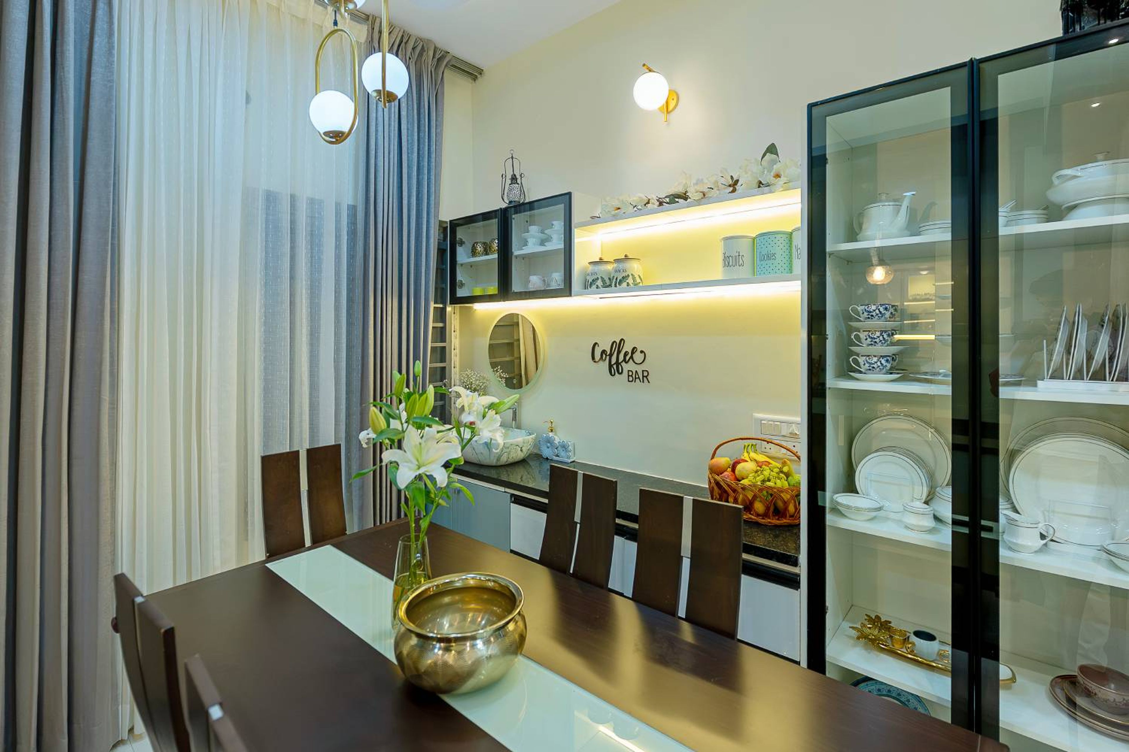 Modern Crockery Unit Design with White and Profile Glass Shutters